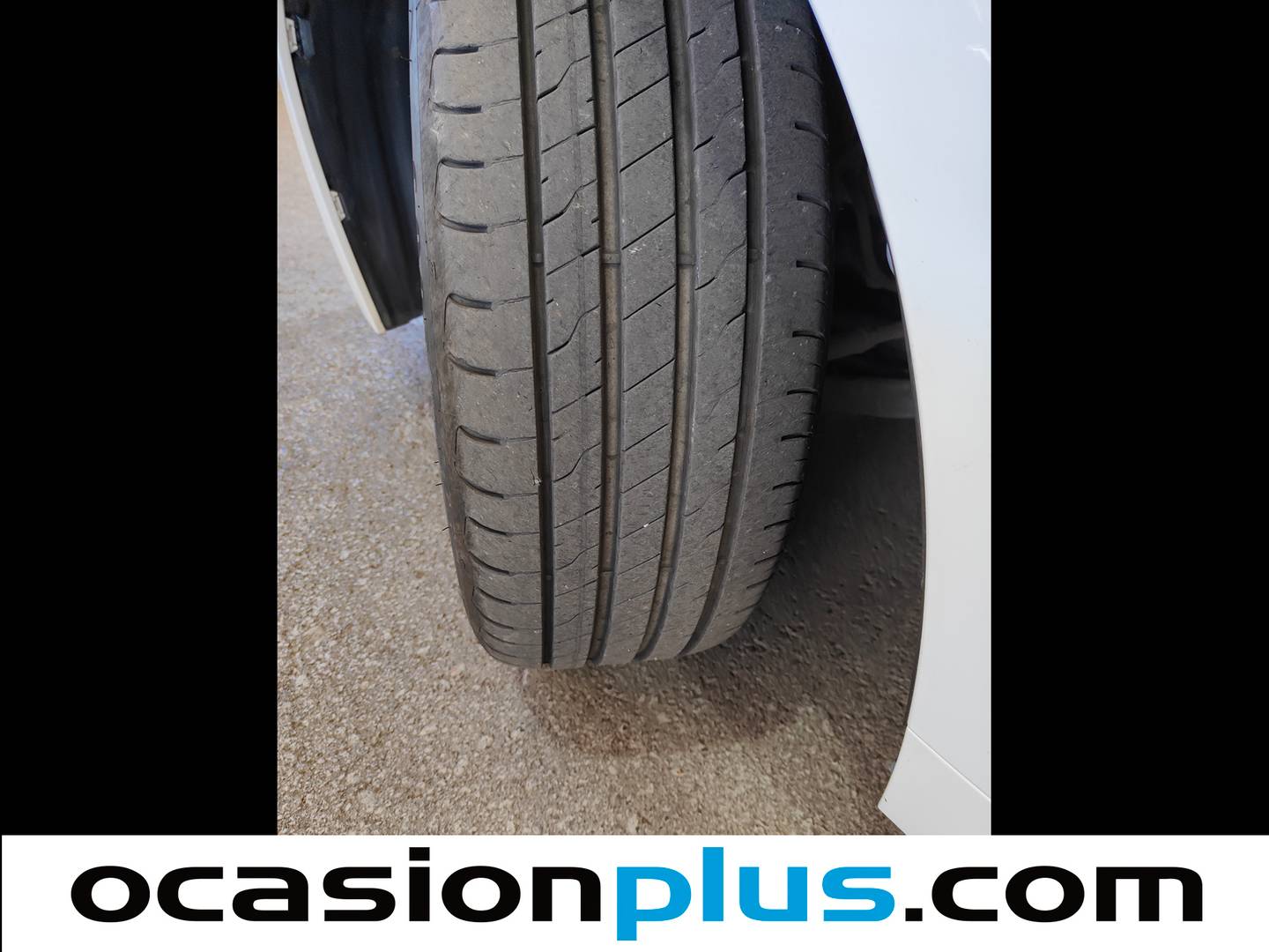 Toyota Corolla Toyota Corolla 1.8 125 Híbrido Active Tech E-CVT (122 CV) de segunda mano