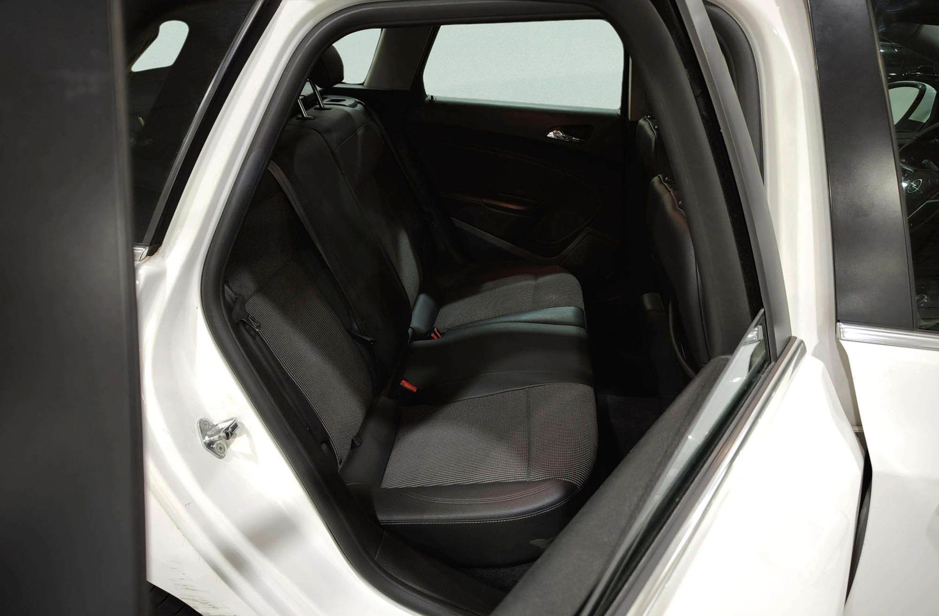 Opel Astra Sports Tourer 1.6 CDTI Excellence - foto 15