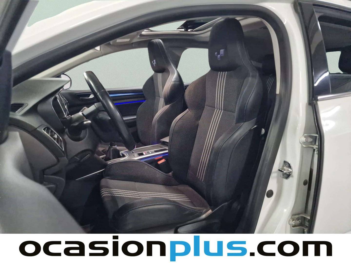 Foto asientos delanteros Renault Mégane Renault Megane GT Line TCe (140 CV) GPF