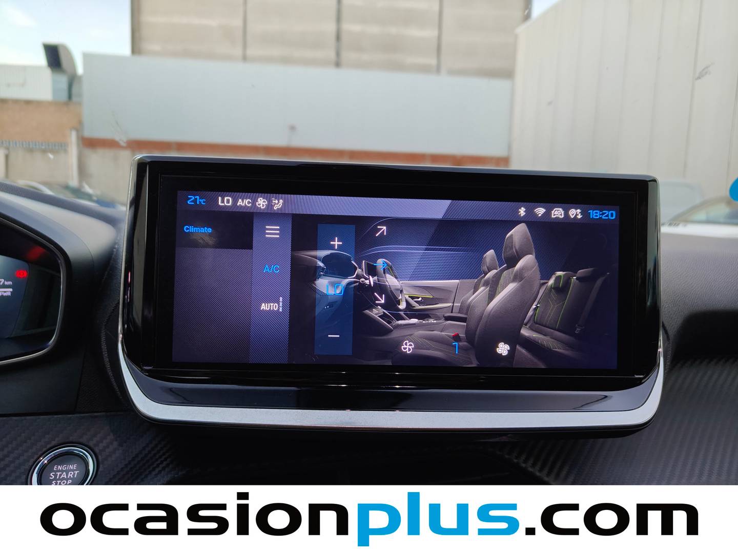Peugeot 2008 Peugeot 2008 Allure Hybrid eDCS6 (136 CV) km 0