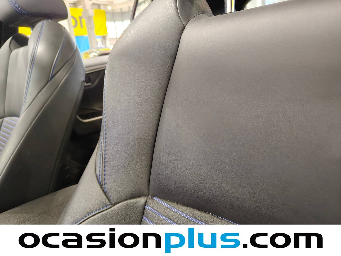 Equipamiento del Toyota Rav4 Toyota Rav4 2.5 hybrid 220H Style e-CVT (218 CV)
