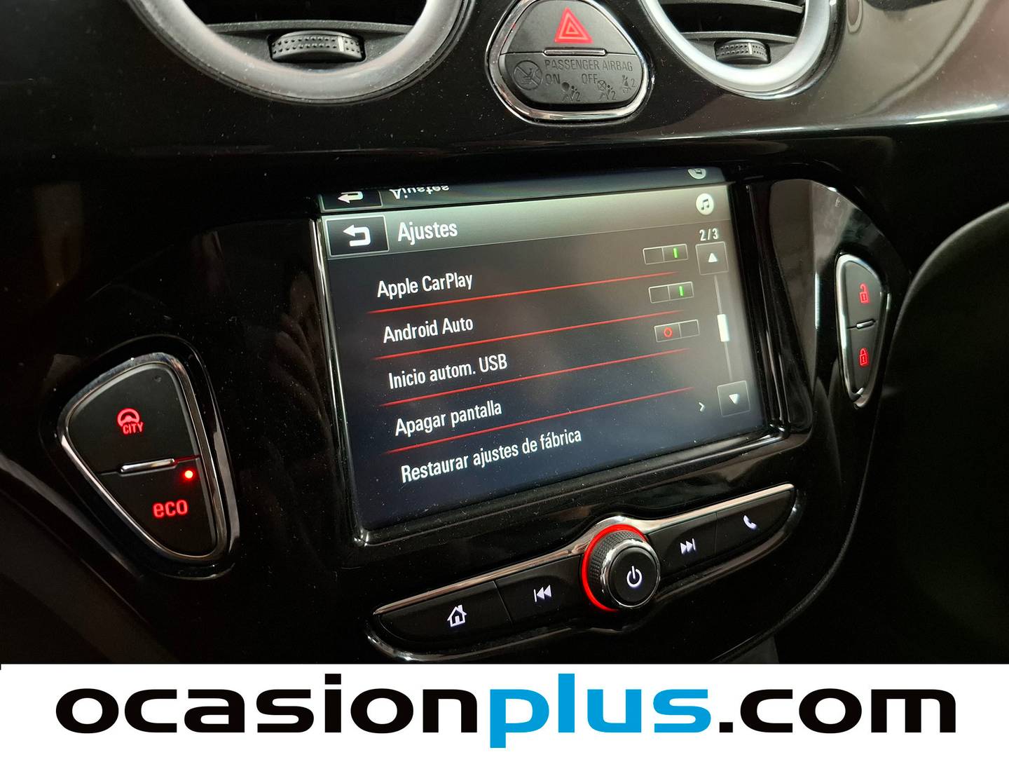 Foto Opel Adam Opel Adam 1.4 XER S&S Glam (100 CV)