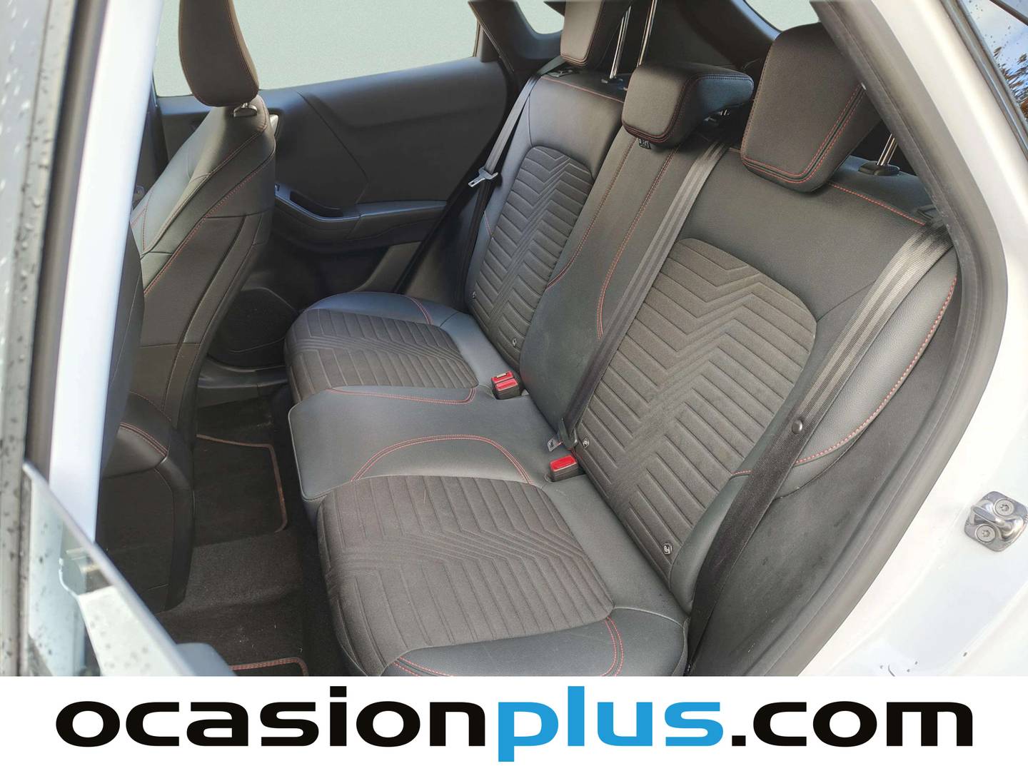 Foto Ford Puma Ford Puma 1.0 EcoBoost MHEV ST-Line X (125 CV)