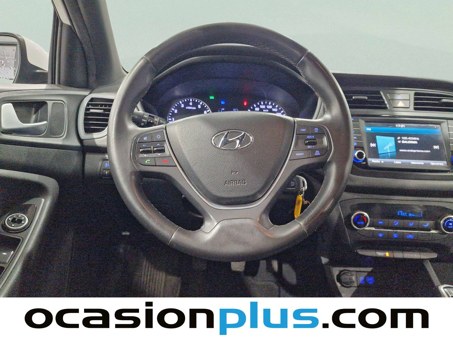Hyundai i20 Hyundai i20 1.2 MPI Elegant Nav (84 CV) manual