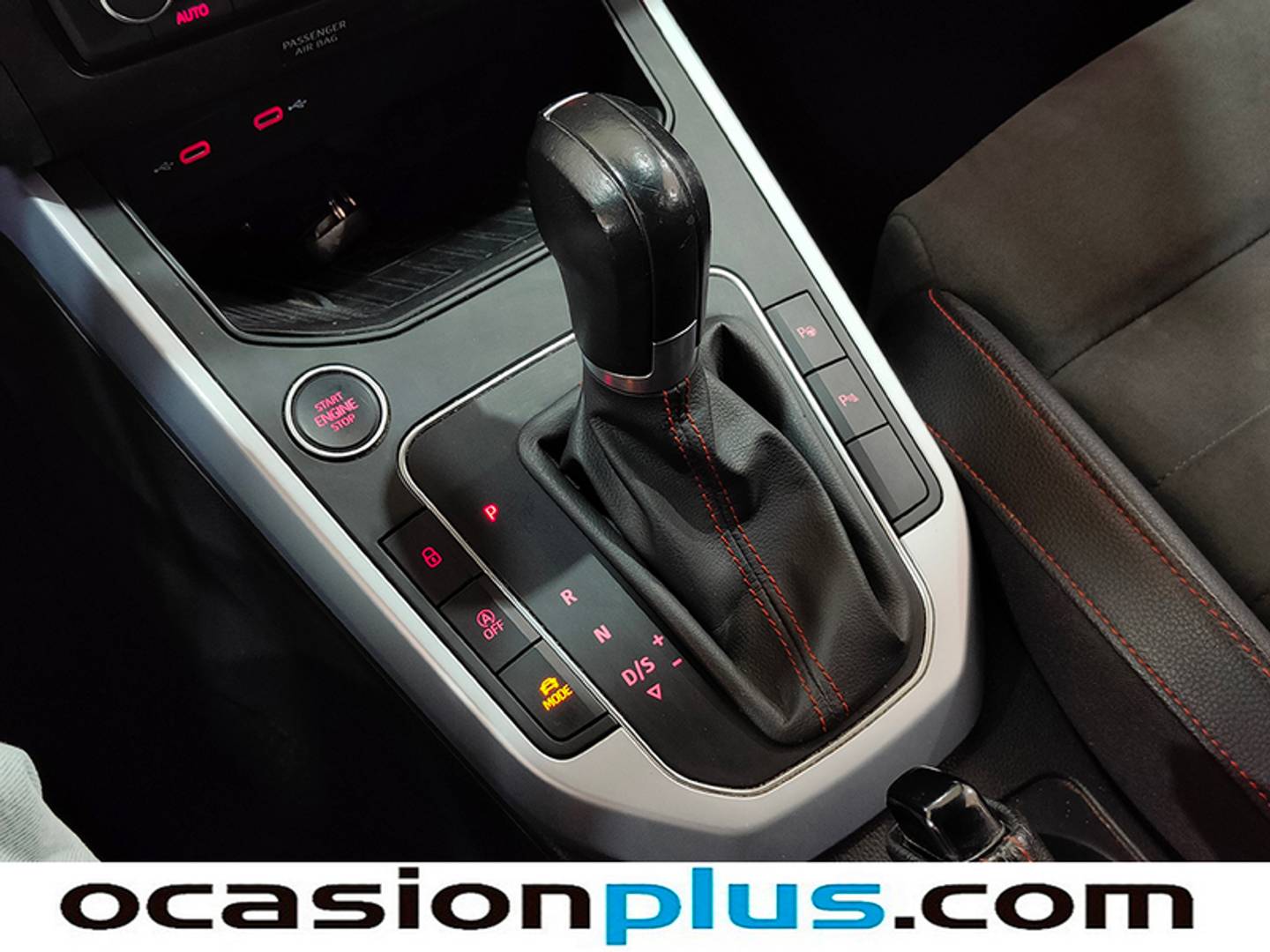 Foto Seat Arona SEAT Arona 1.5 TSI FR Plus DSG (150 CV)