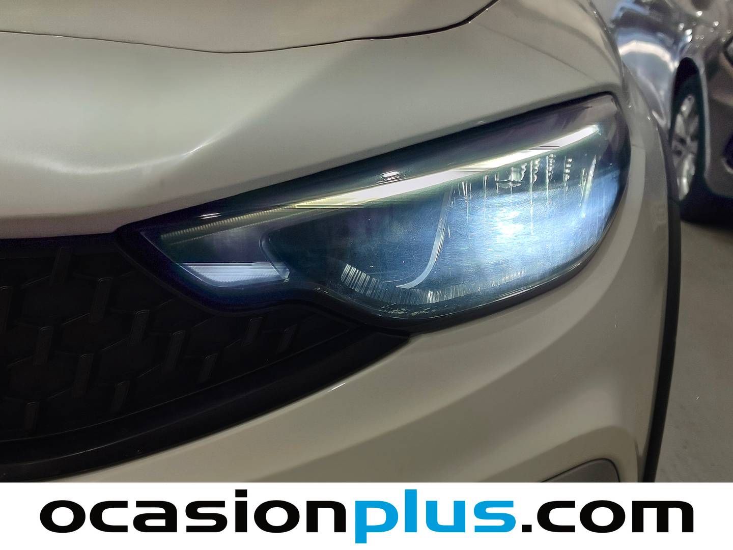 Extras del Fiat Tipo Fiat Tipo 1.0 Cross (100 CV)