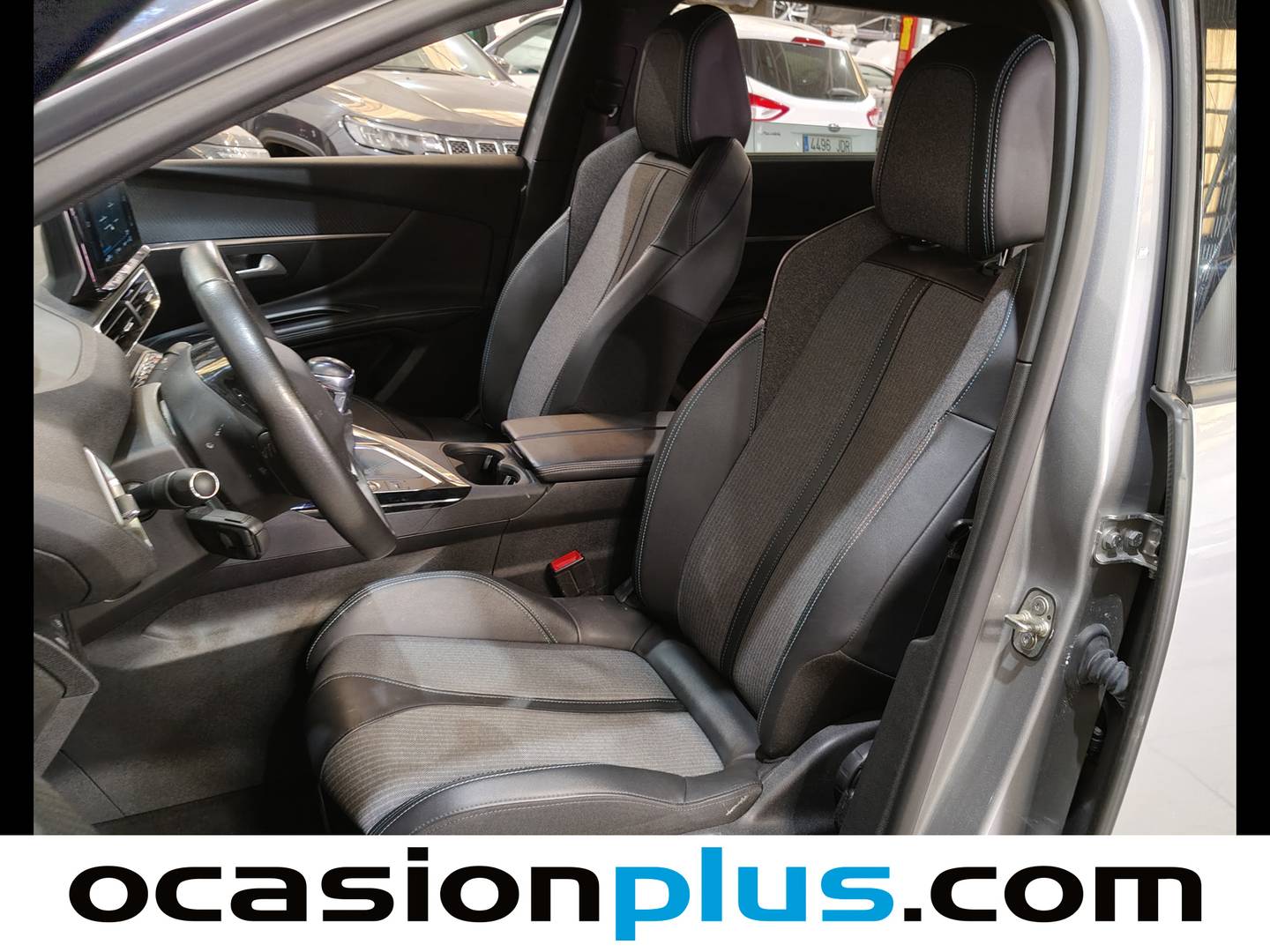 Foto asientos traseros Peugeot 5008 Peugeot 5008 PureTech 130 S&S Allure Pack (130 CV) 7 Plazas
