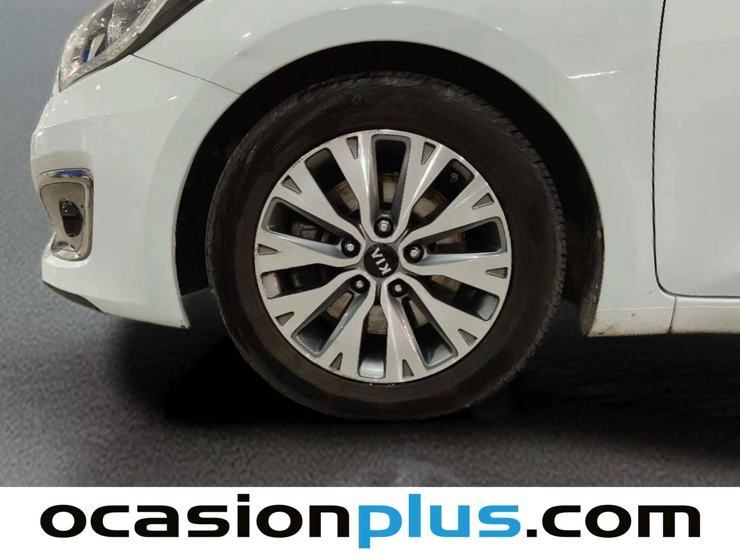 KIA Ceed KIA Ceed 1.0 T-GDi Eco-Dynamics x-Tech (100 CV) manual