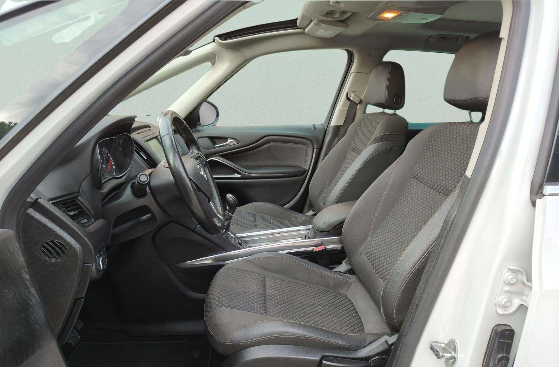 Opel Zafira 1.4 Turbo Excellence - foto 11