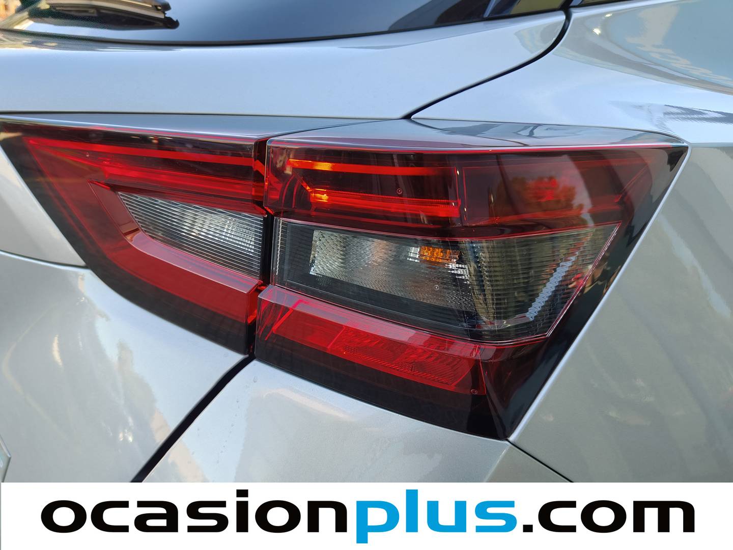 Accesorios del Nissan JUKE Nissan Juke DIG-T Tekna DCT (114 CV)