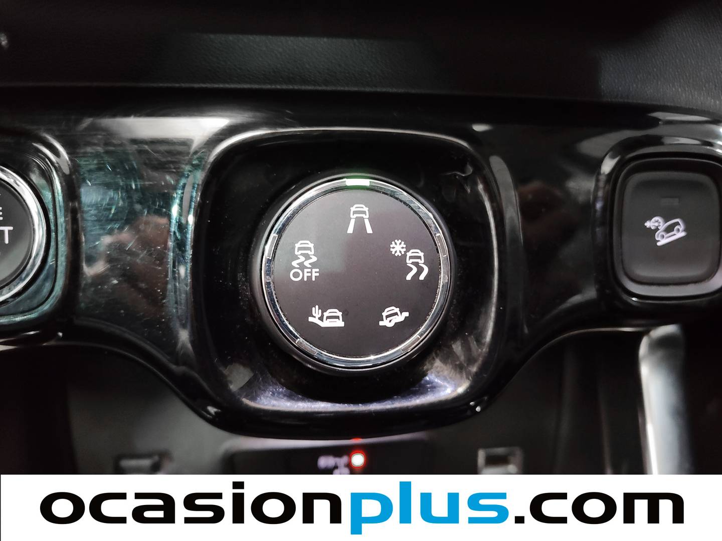 Foto Citroën C3 Aircross Citroën C3 Aircross PureTech 130 S&S Shine EAT6 96 kW (131 CV)