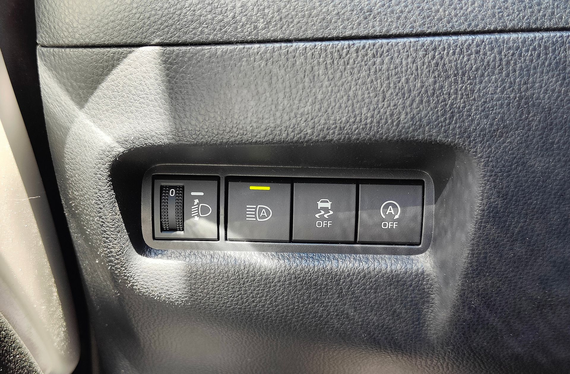Toyota Aygo X 1.0 VVT-I Play - foto 24