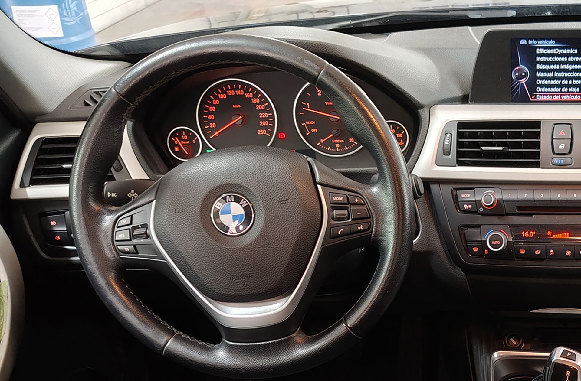 BMW Serie 3 320d - foto 20