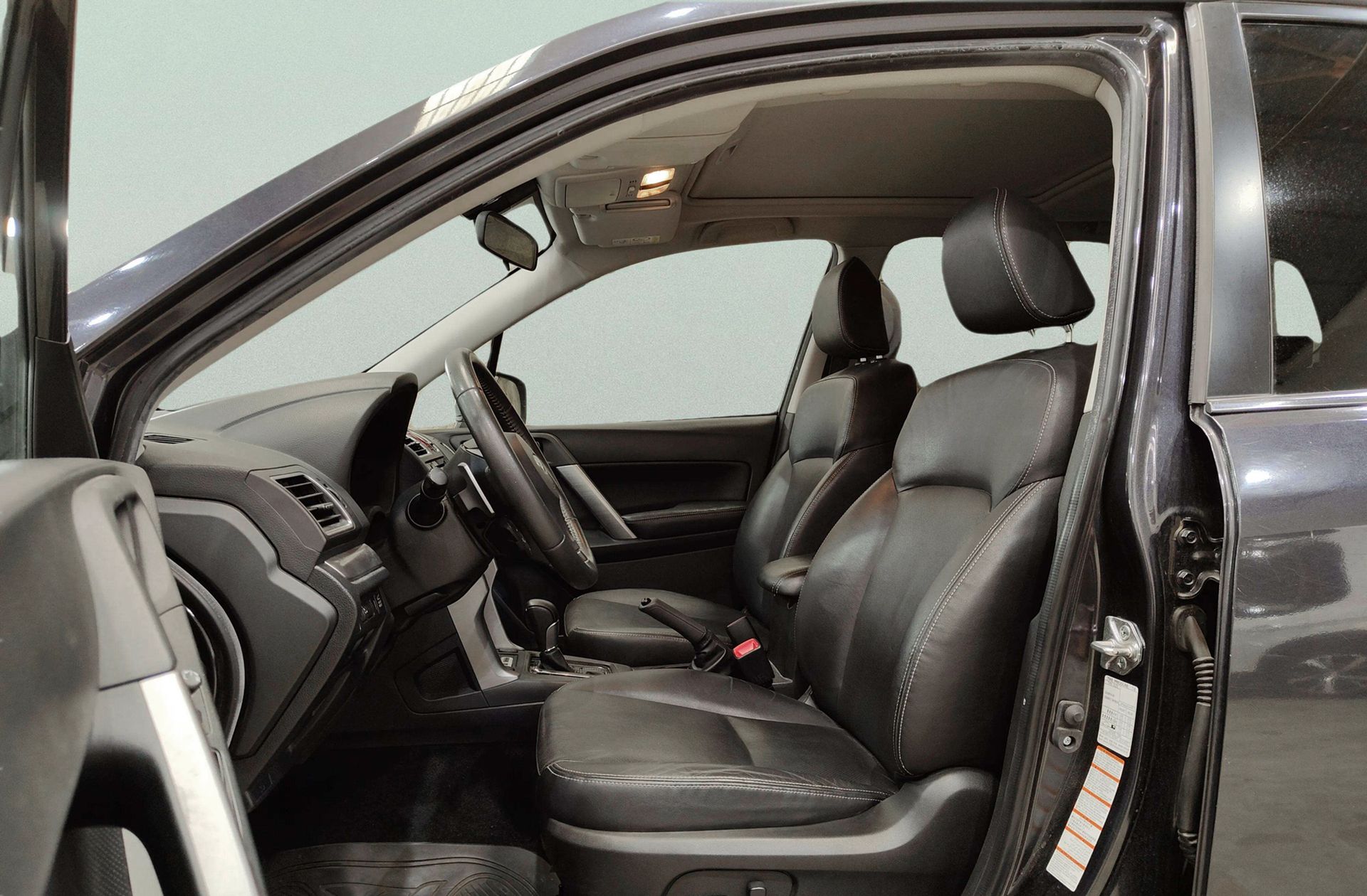 Subaru Forester 2.0 TD Executive Plus Lineartronic - foto 14