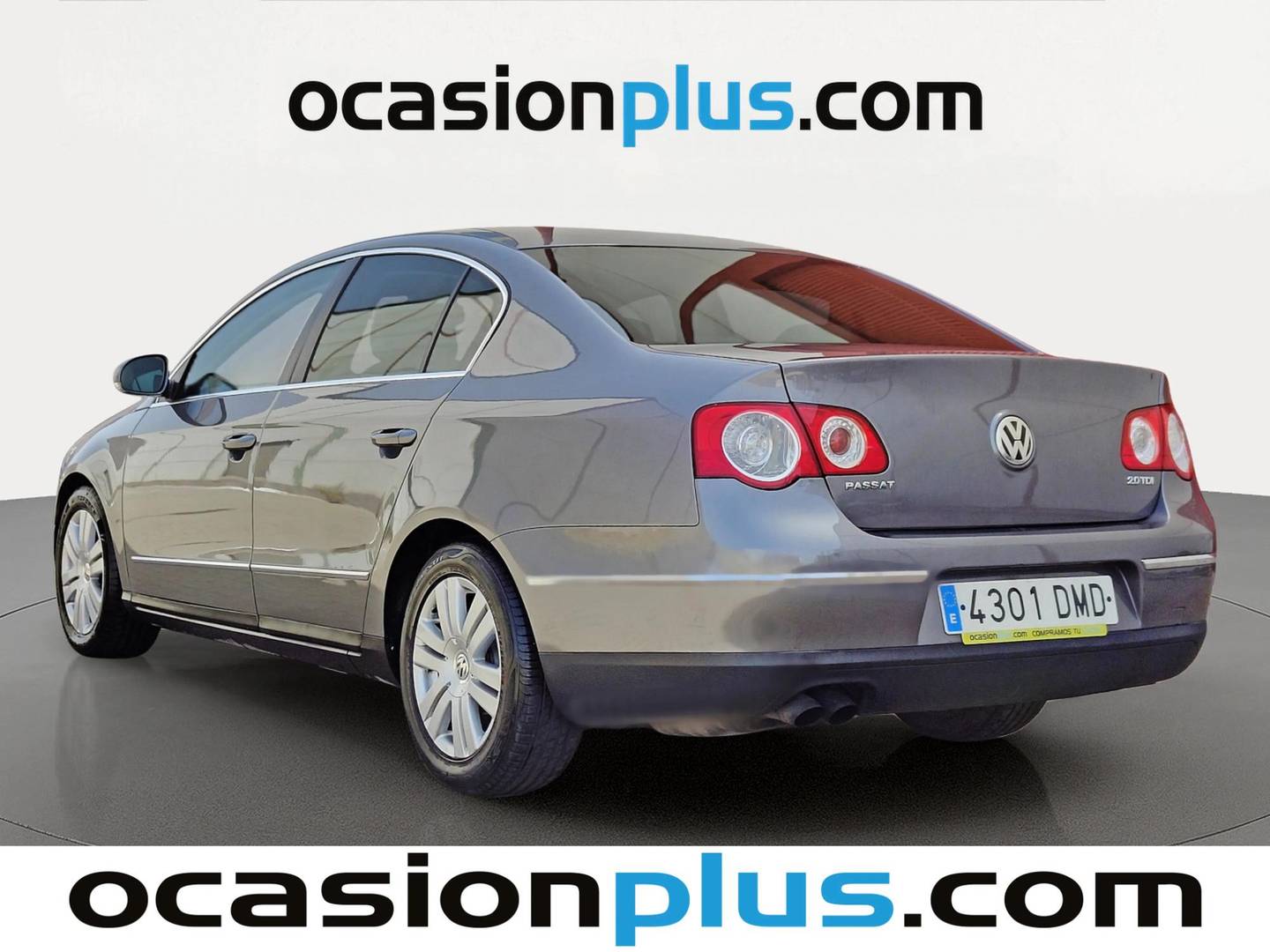 Foto trasera Volkswagen Passat Volkswagen Passat Highline 2.0 TDI (140 CV) izquierda