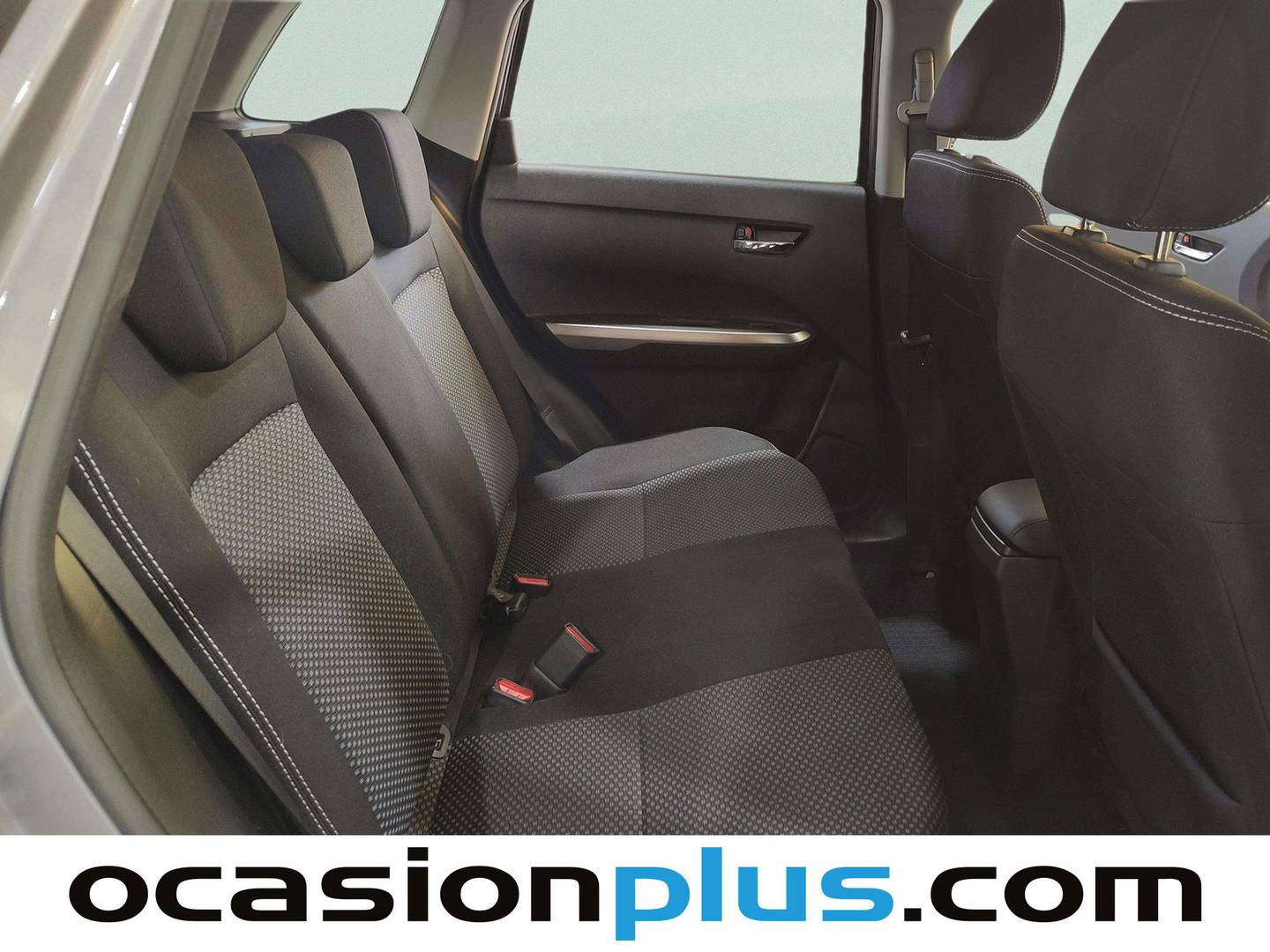 Foto Suzuki Vitara Suzuki Vitara 1.4 Turbo Mild Hybrid GLE (129 CV) siete plazas