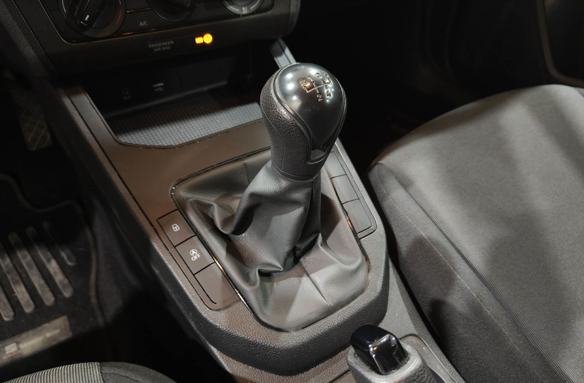 SEAT Ibiza 1.0 TSI Reference Plus - foto 5