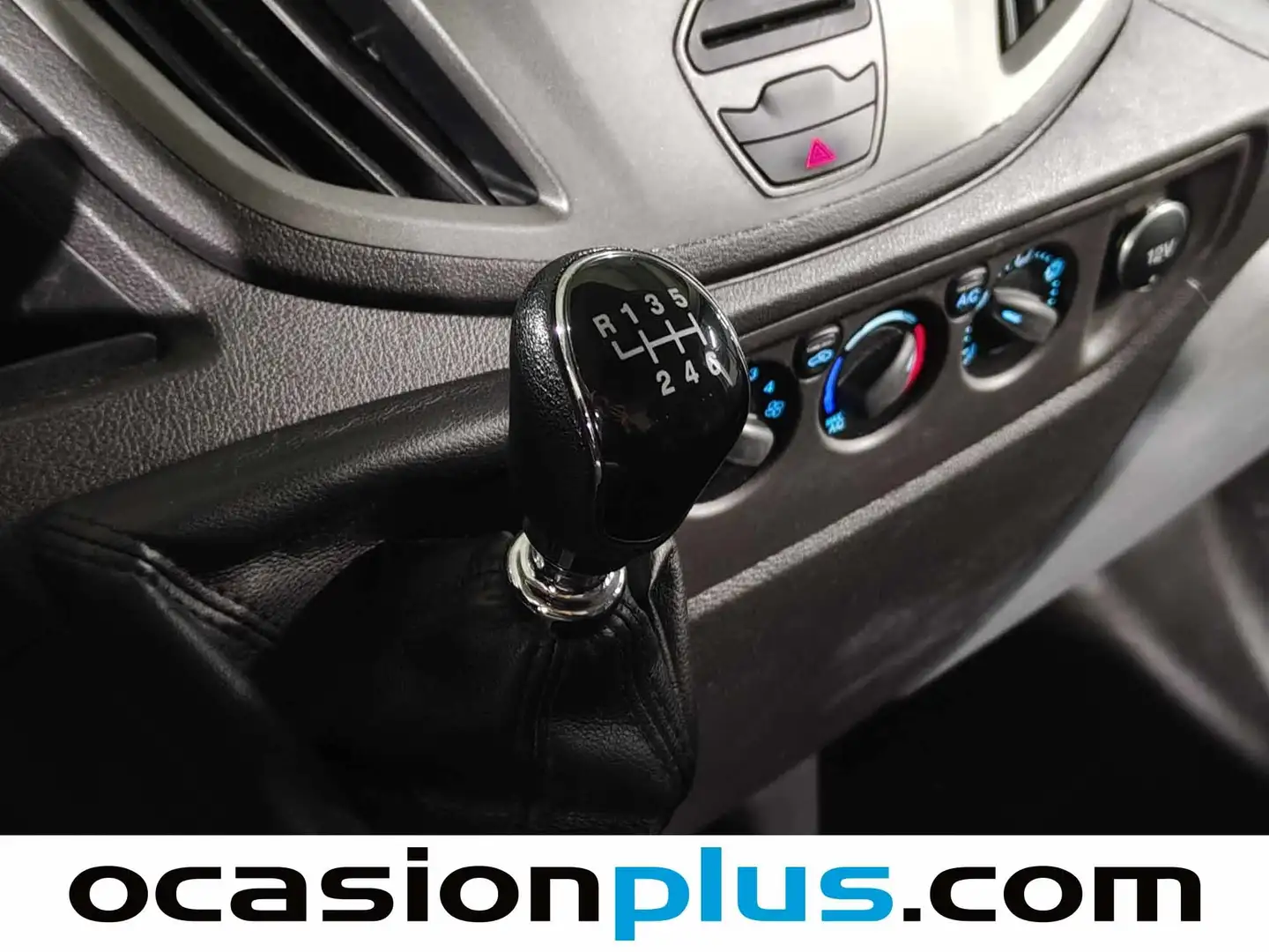 Foto Ford Transit Ford Transit Furgon 350 L3H2 Ambiente (130 CV)