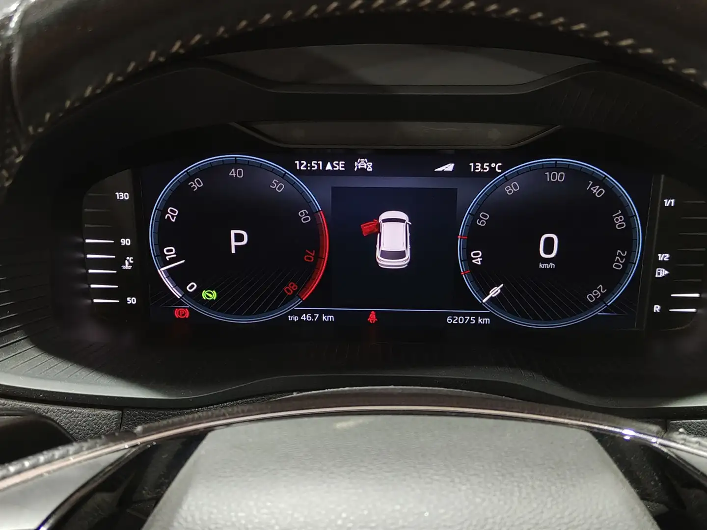 Foto Skoda Karoq Skoda Karoq 1.5 TSI ACT Sportline DSG (150 CV)