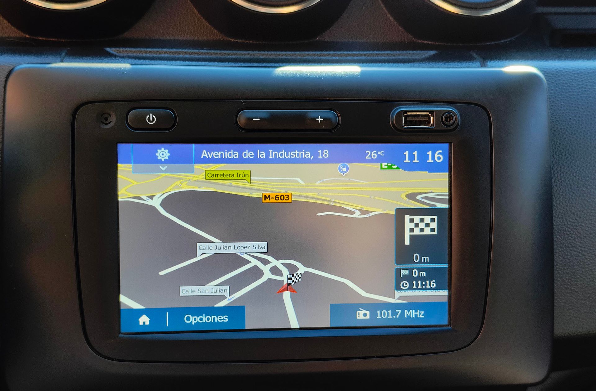 Dacia Duster 1.6 GLP Prestige 4x2 - foto 7
