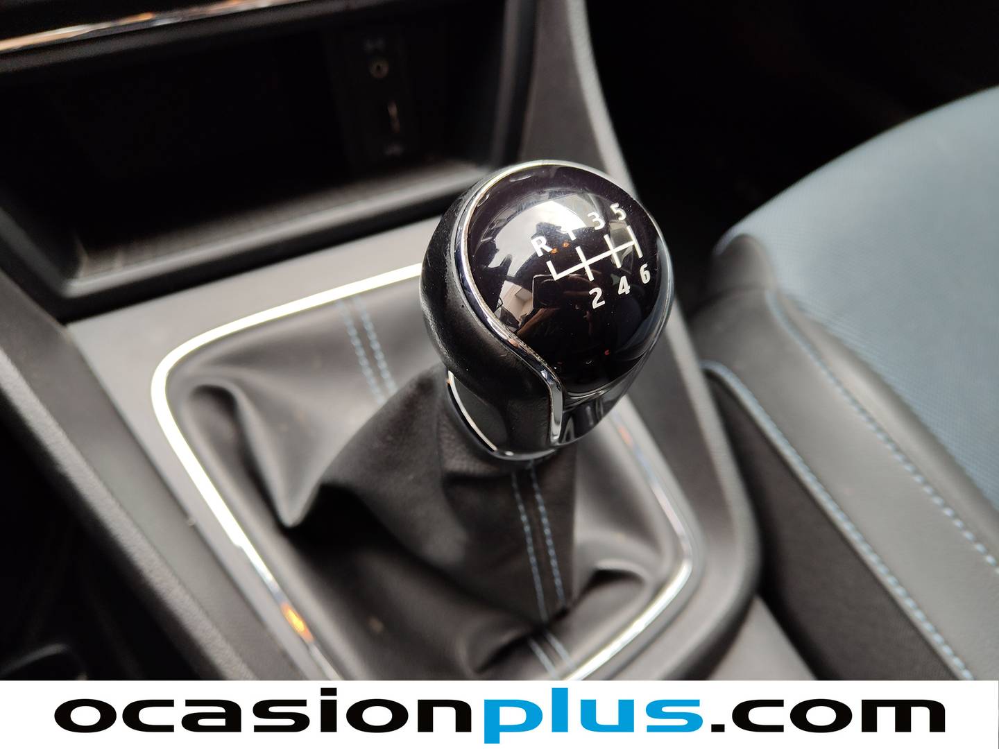 Seat León Seat León 1.2 TSI S&S Style Connect (110 CV) de segunda mano