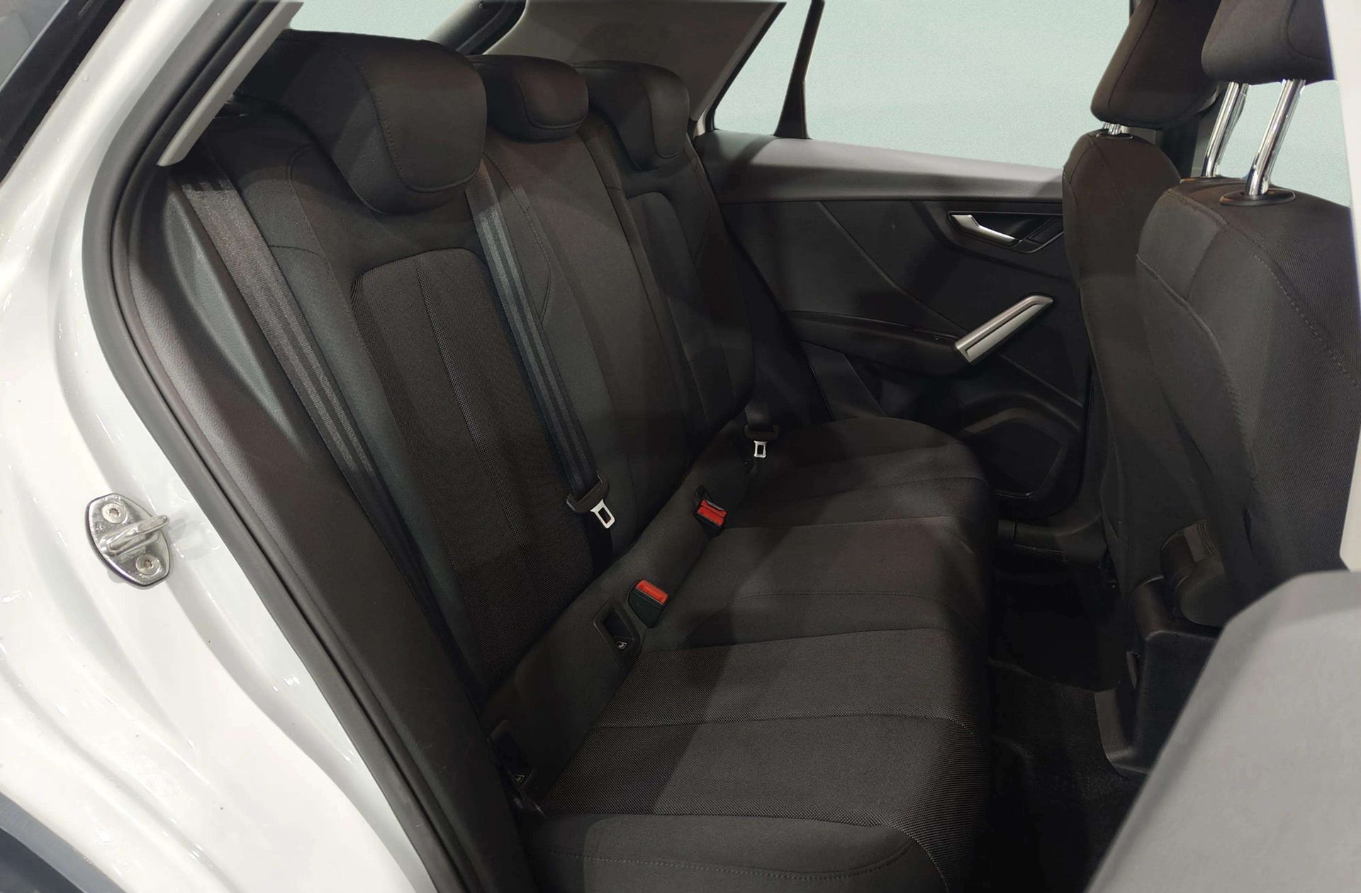 Audi Q2 Advanced 35 TFSI S tronic - foto 17