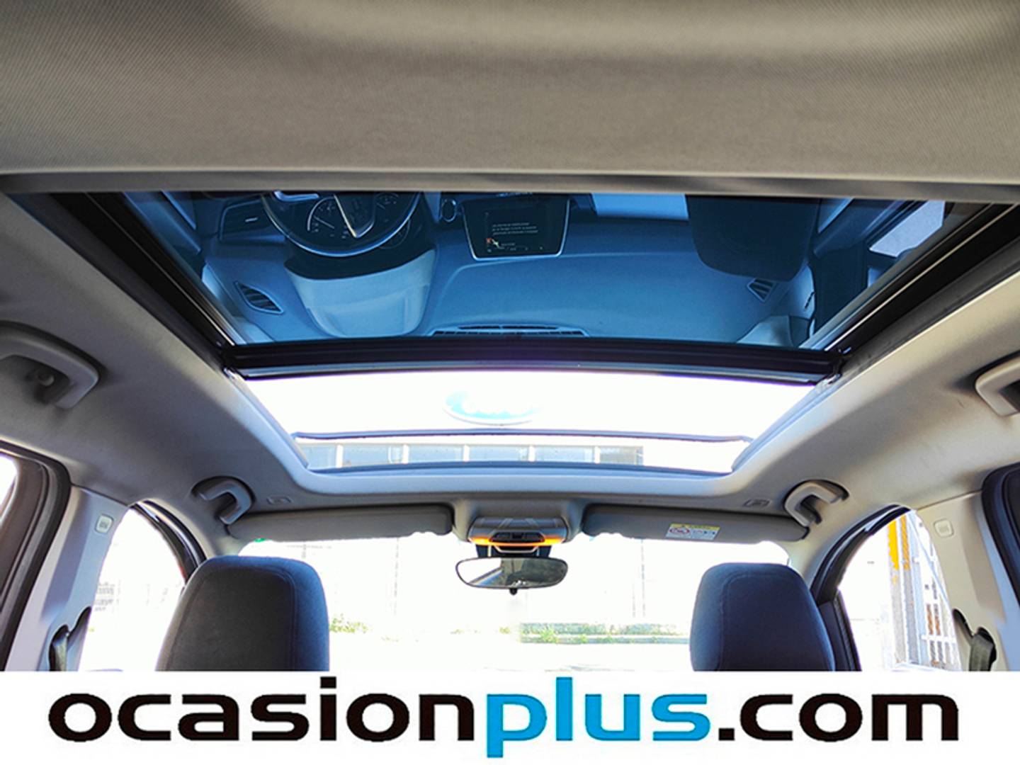 Extras y acabados del BMW Serie 2 Gran Tourer BMW Serie 2 218d Gran Tourer (150 CV) 7 Plazas