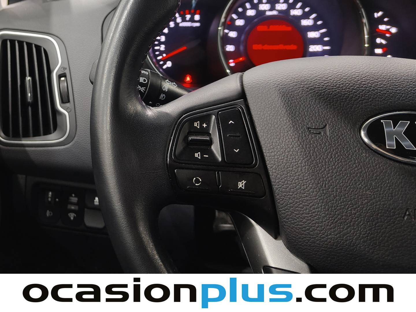 KIA Rio Kia Rio 1.2 CVVT x-Tech16 Eco-Dynamics (84 CV) seminuevo