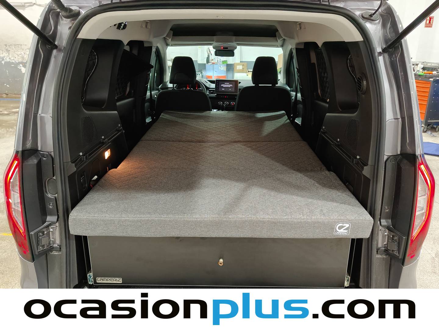 Fotos maletero Renault Kangoo Combi Renault Kangoo Combi Equilibre Blue dci (95 CV) Semi-Camperizada