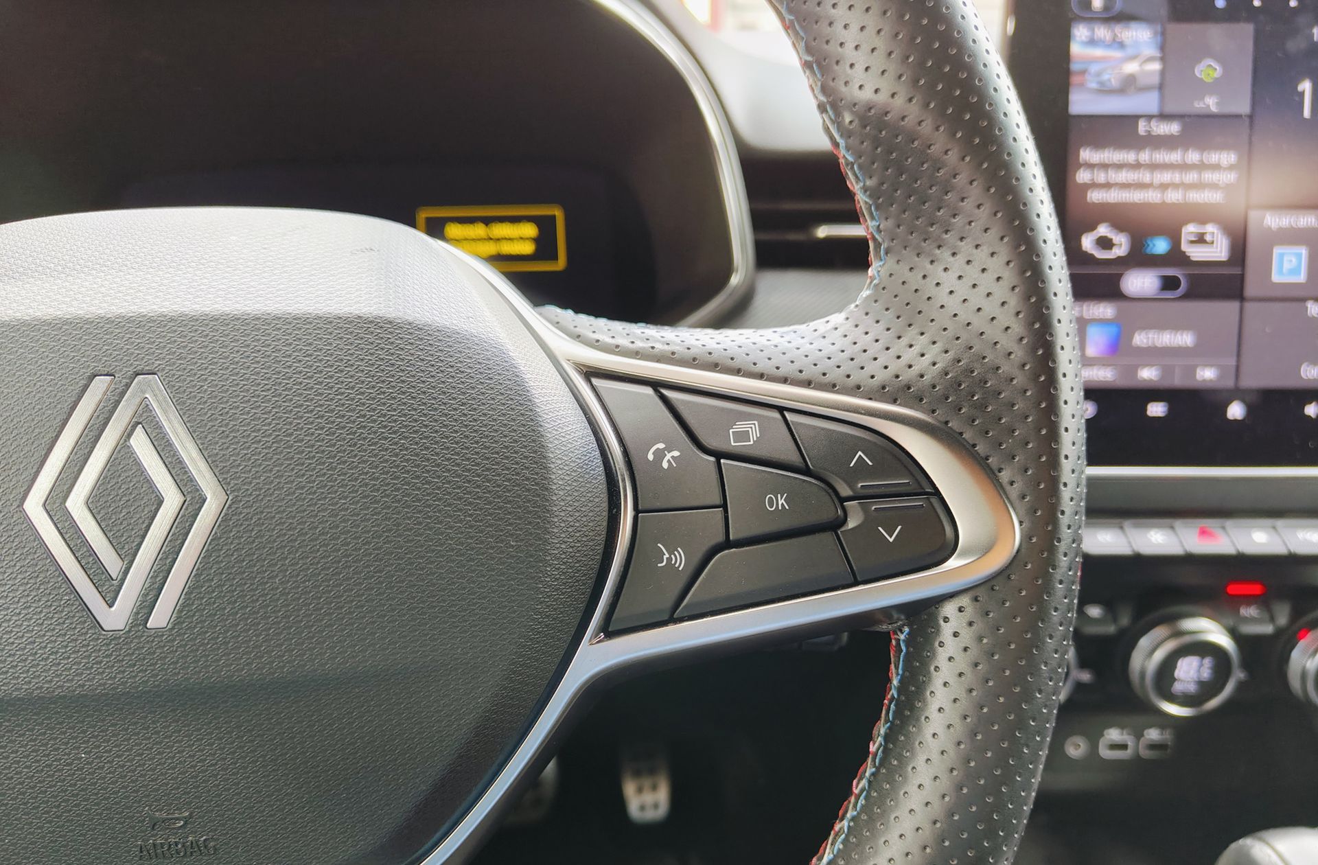 Renault Clio Esprit Alpine E-Tech - foto 31