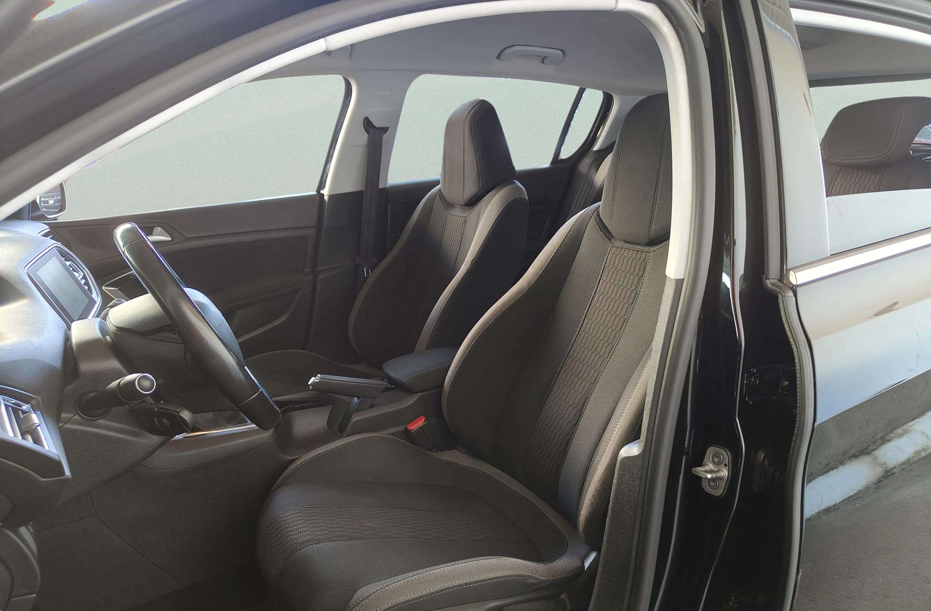 Peugeot 308 PureTech 130 Style EAT6 - foto 9
