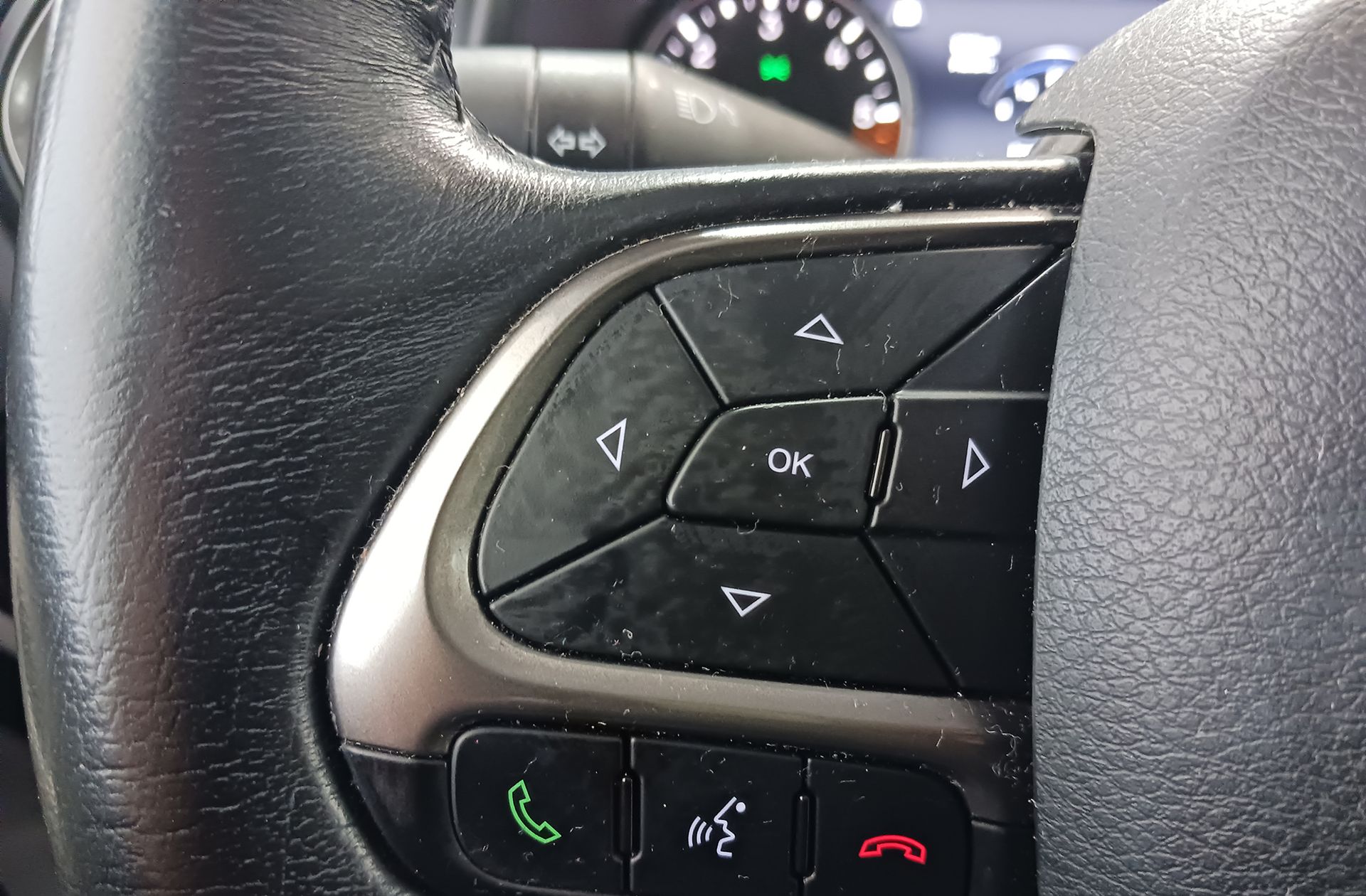 Jeep Renegade 1.6 MultiJet Limited 4x2 - foto 27