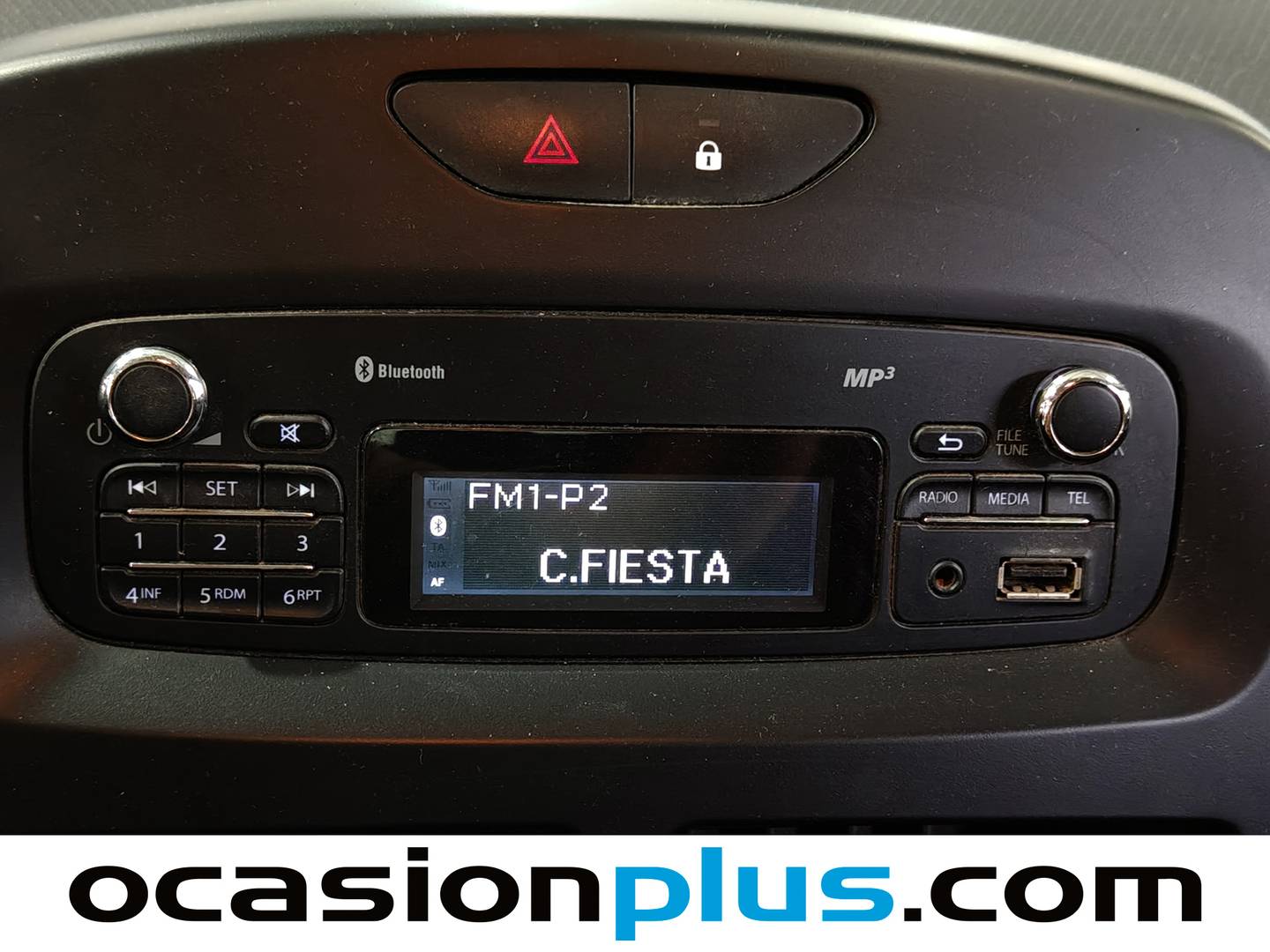 Foto Renault Clio Renault Clio 1.2 16v Authentique (75 CV)