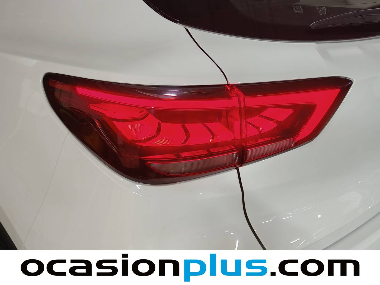 Acabados MG ZS MG ZS 1.0T Luxury (111 CV)