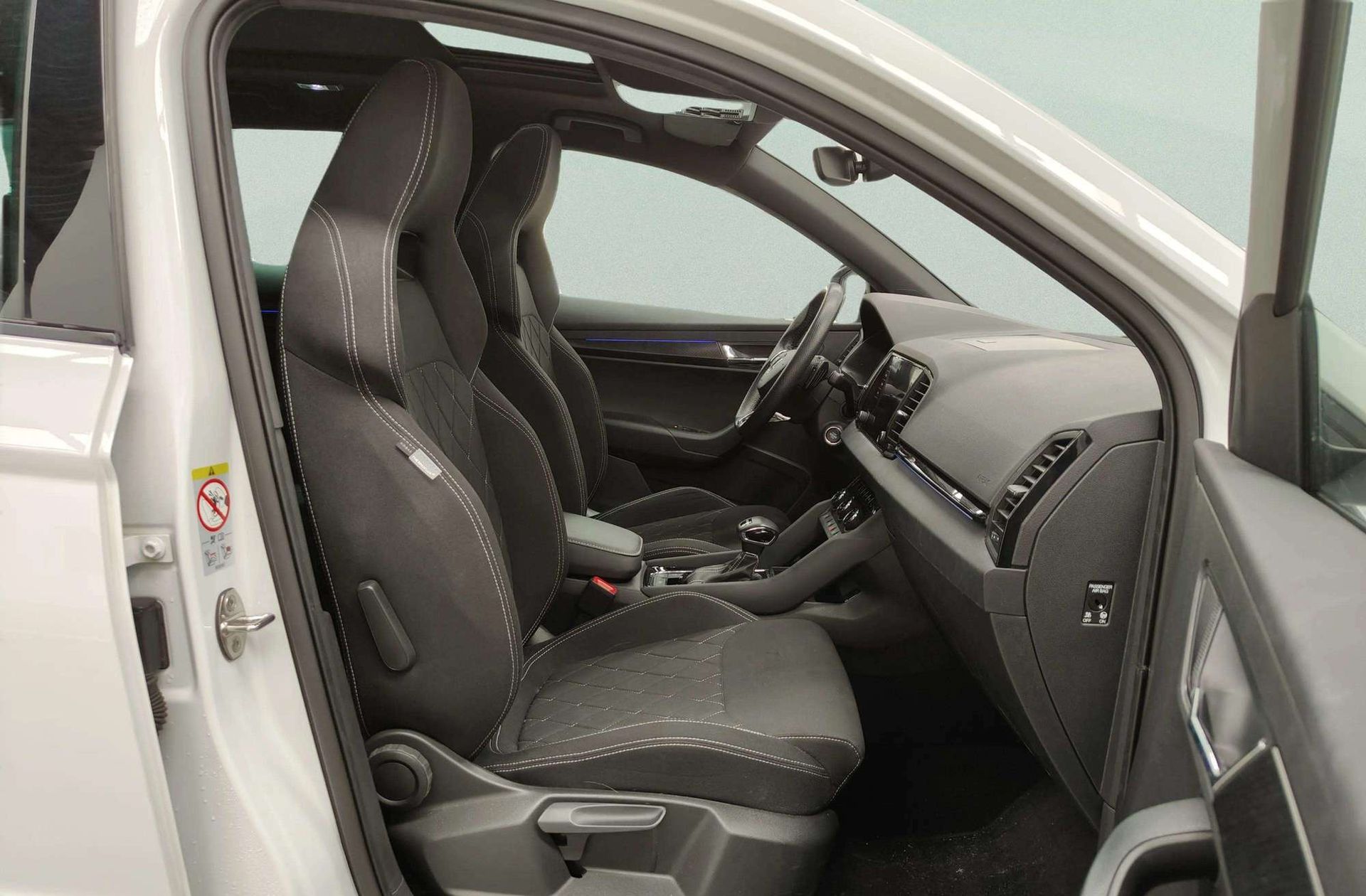 Škoda Karoq 1.5 TSI ACT Sportline DSG - foto 22