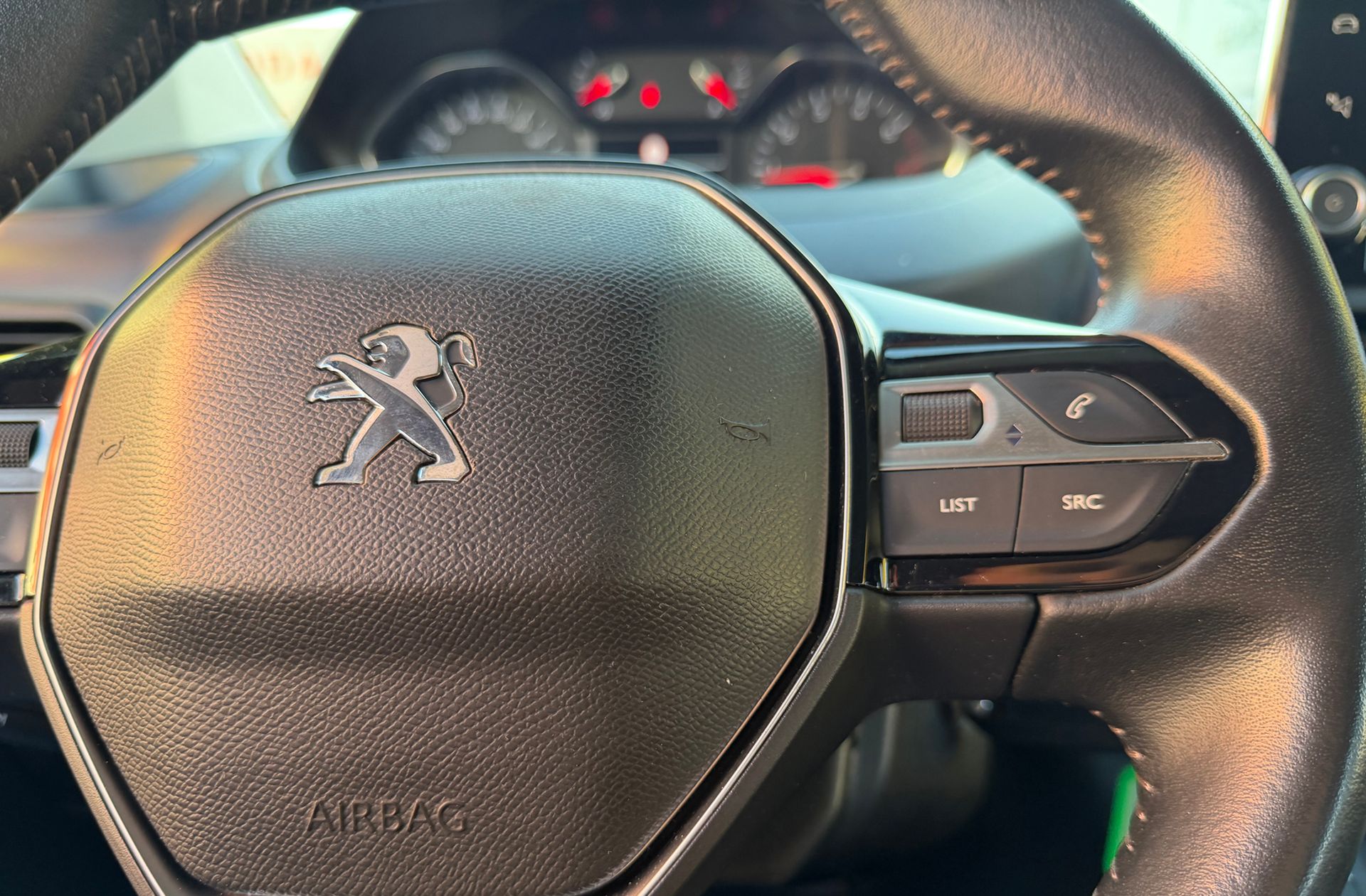 Peugeot Rifter BlueHDi 130 Allure Standard - foto 28