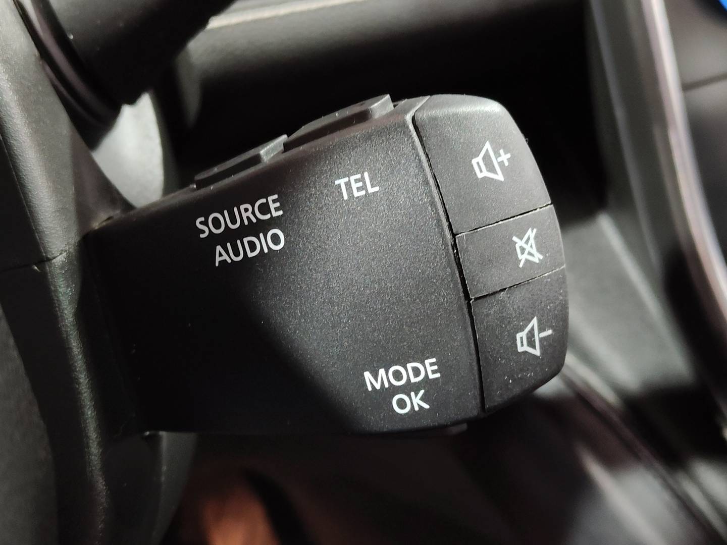 Foto Renault Grand Scénic Renault Grand Scenic Limited TCe (140 CV) EDC GPF 7 Plazas