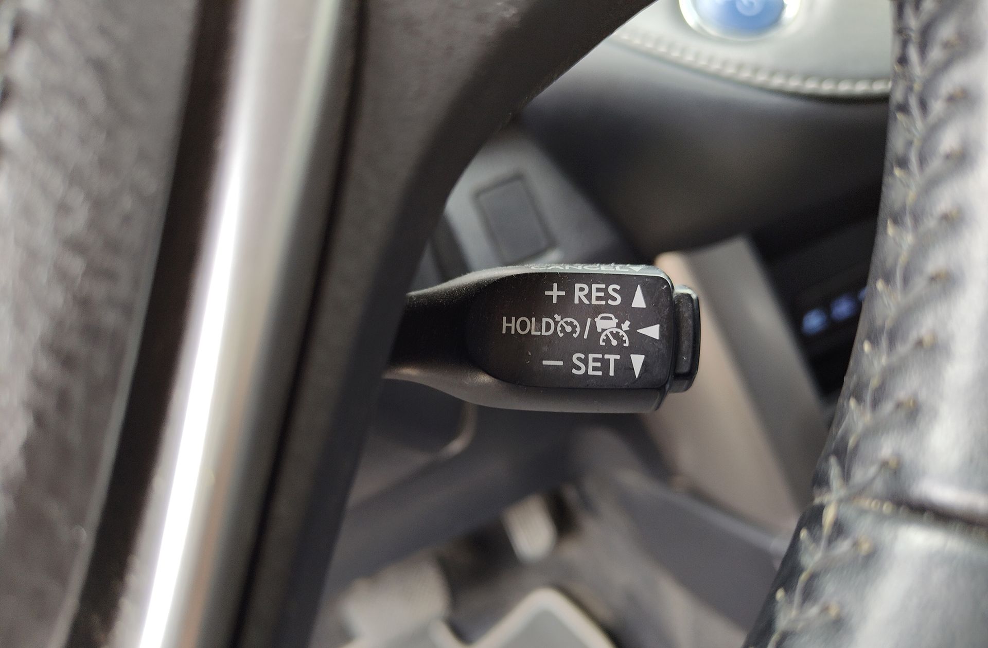 Toyota RAV4 2.5l hybrid Advance 2WD - foto 28