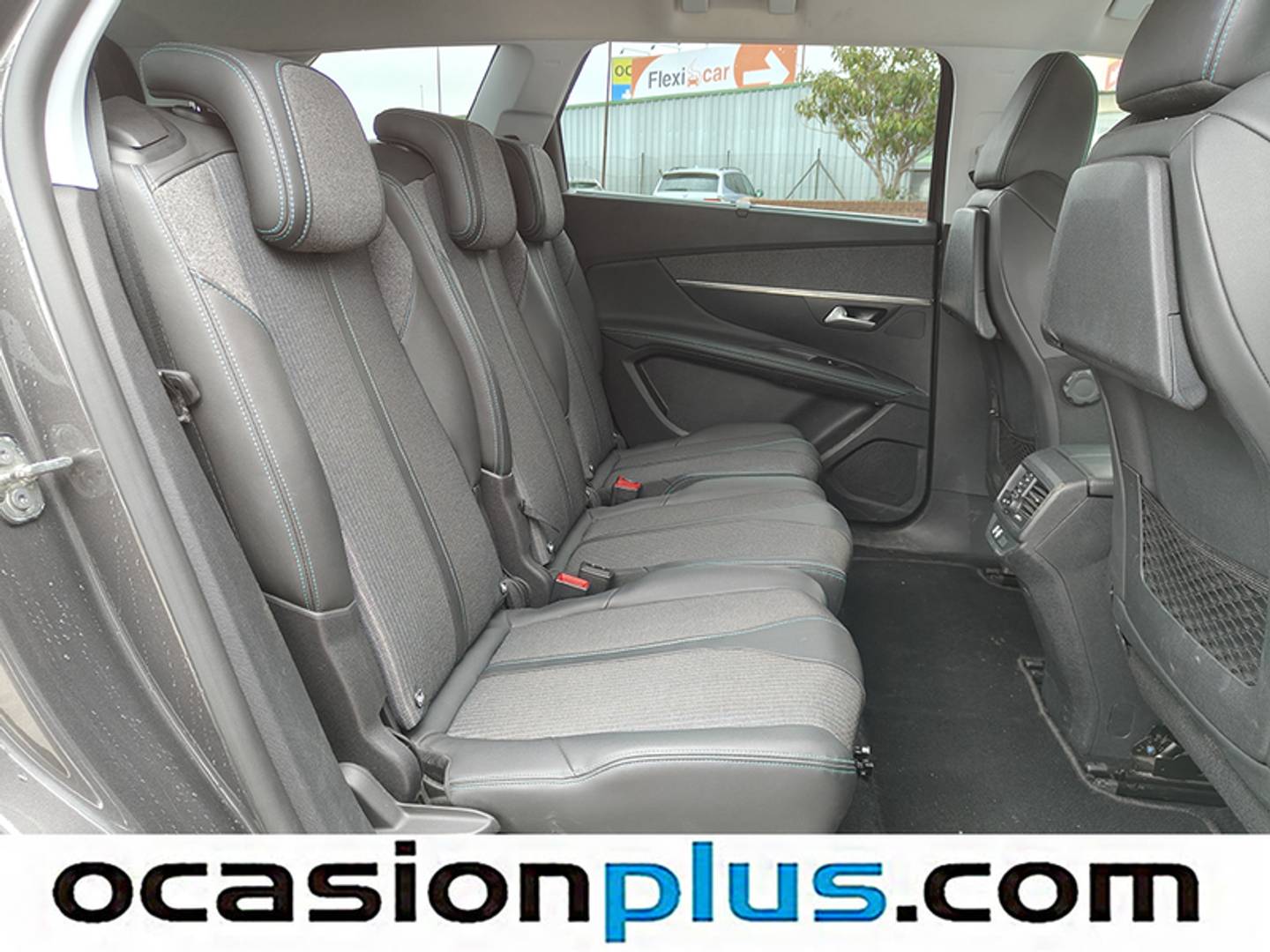 Foto Peugeot 5008 Peugeot 5008 PureTech 130 Allure Pack EAT8 (130 CV) 7 Plazas