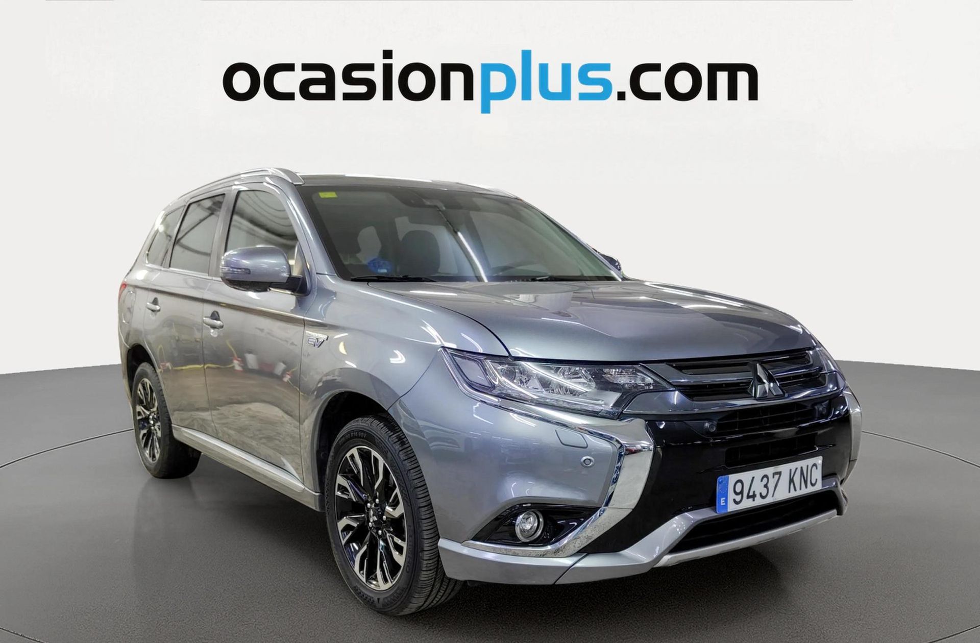 Mitsubishi Outlander 2.0 PHEV Kaiteki 4WD - foto 2