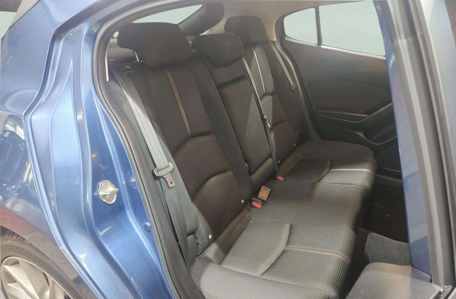 Mazda Mazda3 2.0 GE Luxury+Navegador - foto 19