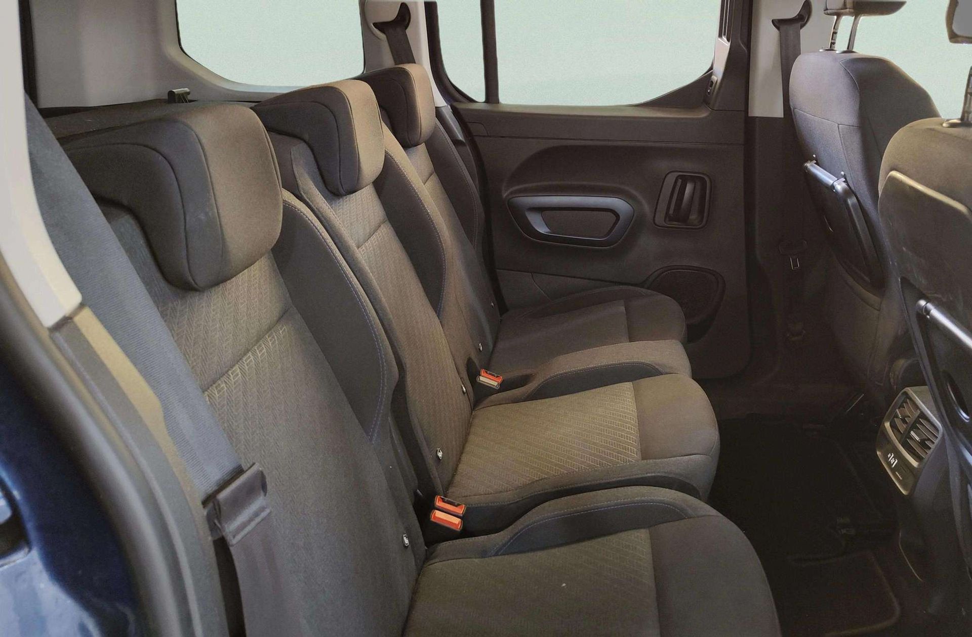 Peugeot Rifter BlueHDi 130 Allure Standard - foto 15