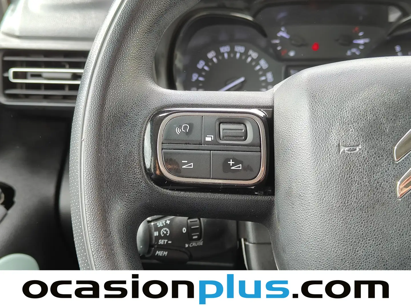 Foto Citroën Berlingo Citroen Berlingo BlueHDi 100 S&S Talla M 100 Años (102 CV)