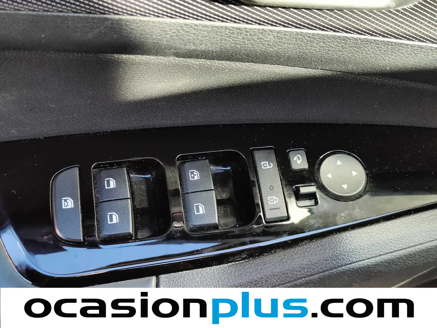 Foto KIA Sportage Kia Sportage 1.6 T-GDi HEV Drive 4x2  (230 CV)