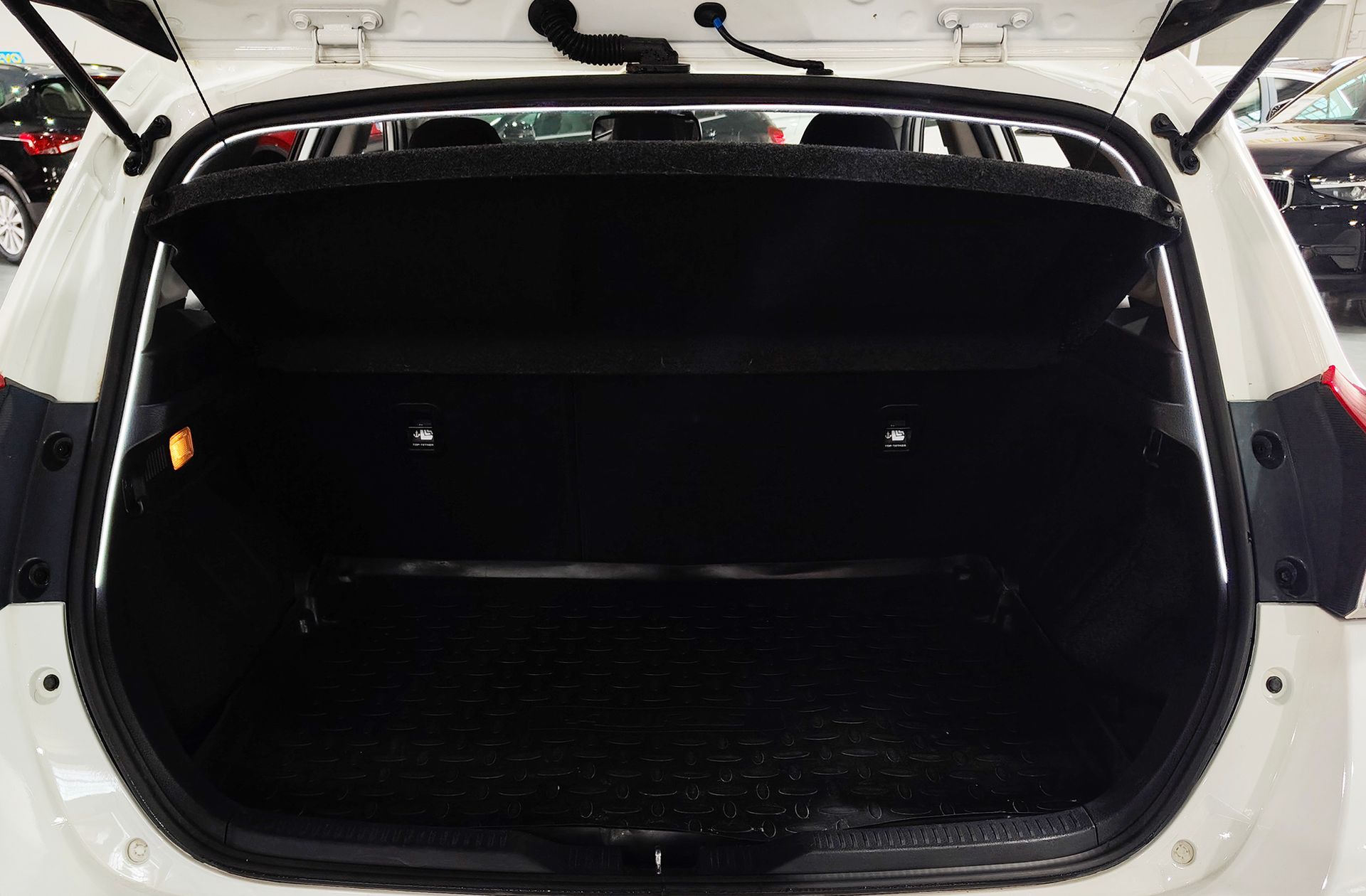 Toyota Auris 140H Hybrid Feel! Edition - foto 13