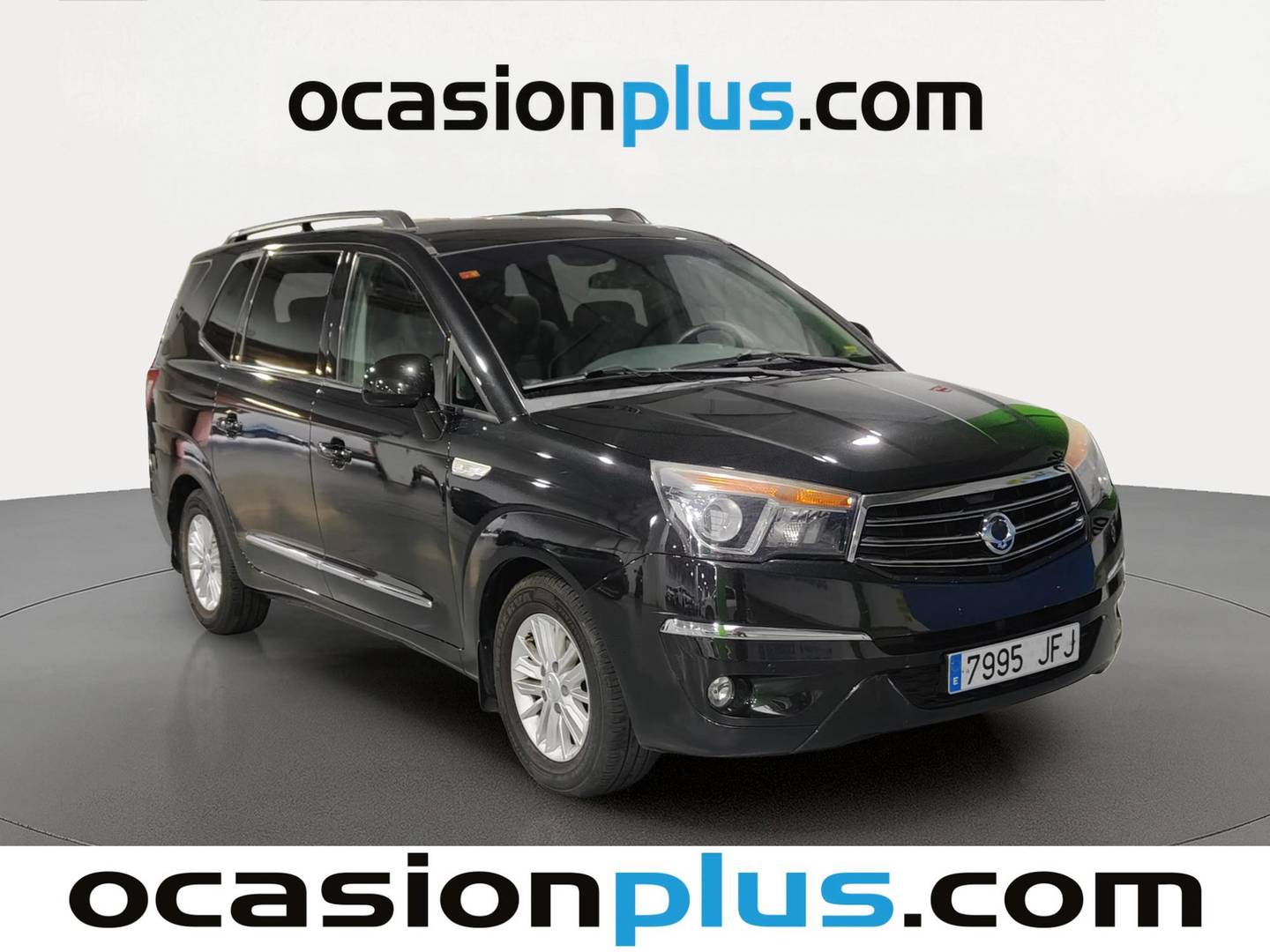 Foto delantera SsangYong Rodius SsangYong Rodius 2.0 e-Xdi Premium Auto (155 CV) 7 Plazas derecha