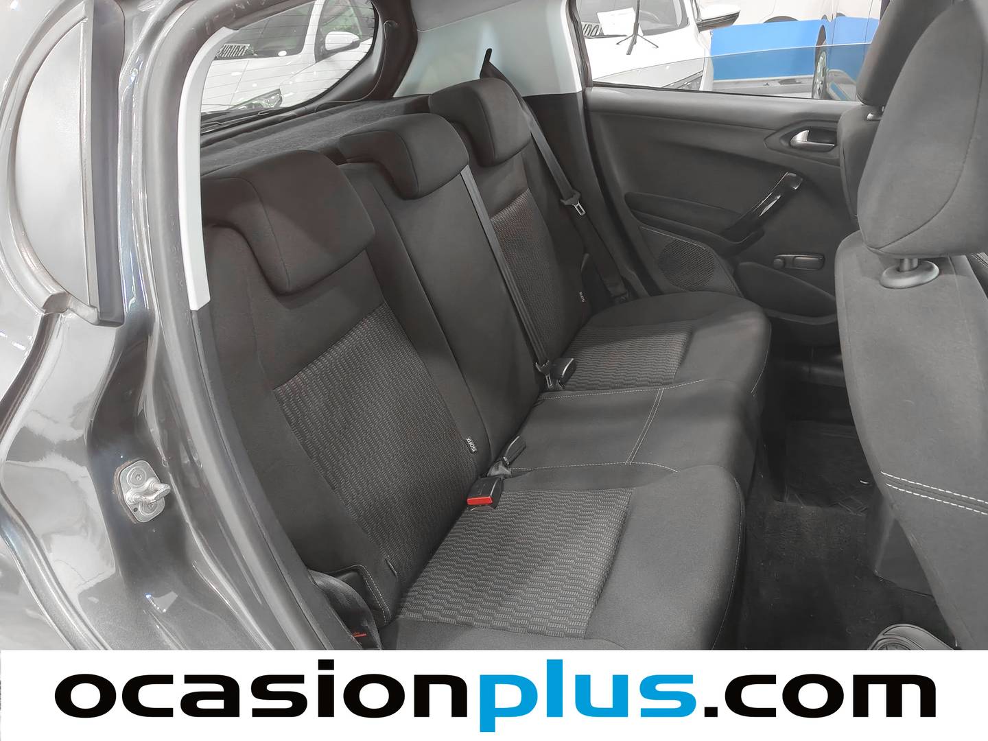 Peugeot 208 Peugeot 208 1.2 PureTech Style (82 CV) manual