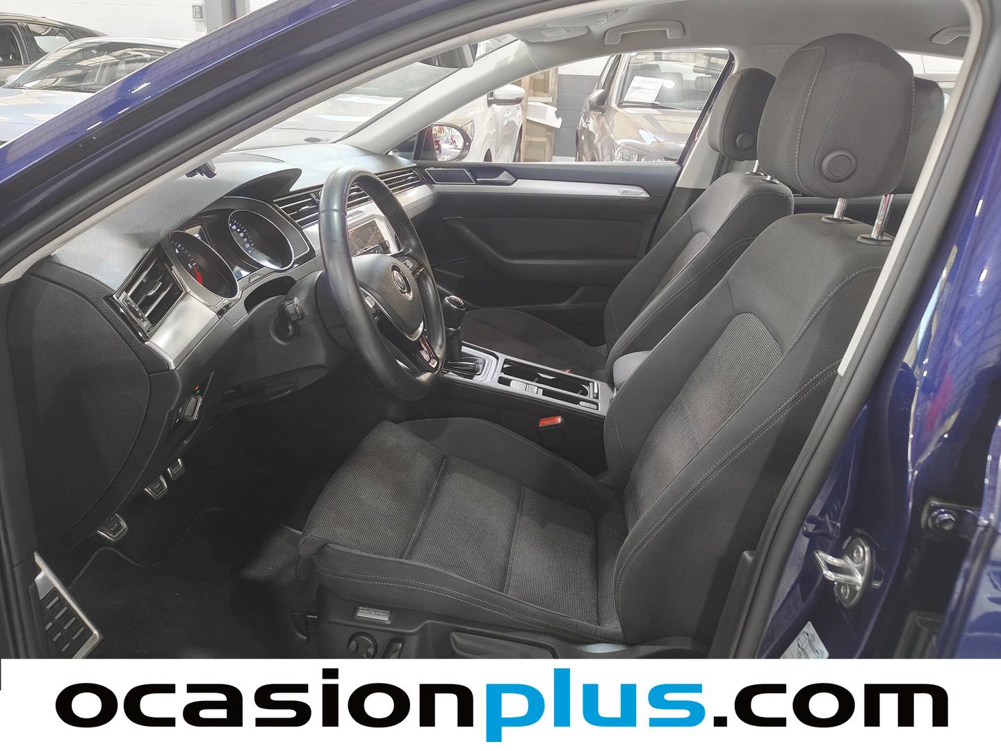 Foto asientos delanteros Volkswagen Passat Volkswagen Passat Advance 2.0 TDI (150 CV) Pack R Line