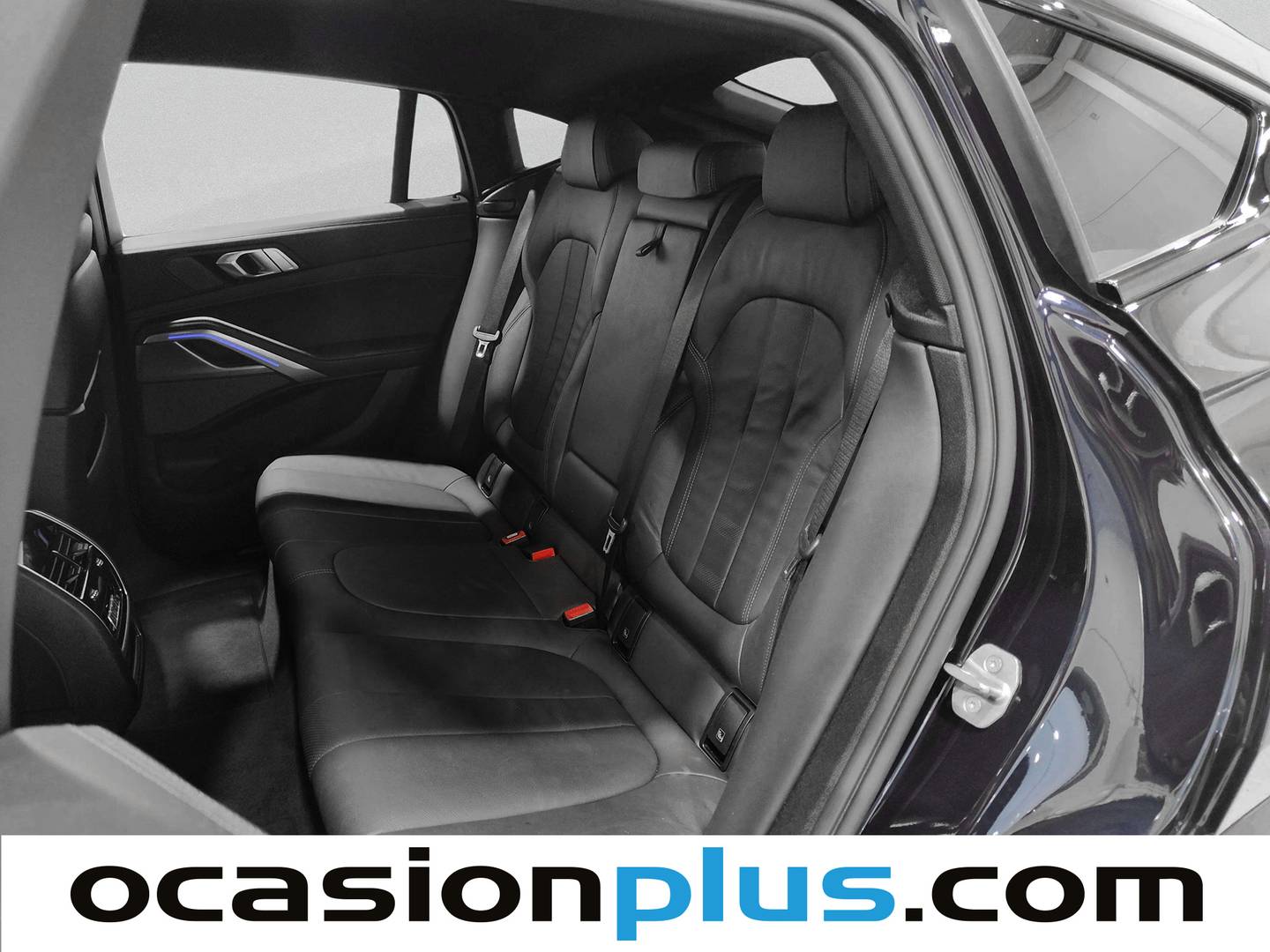 Foto asientos traseros BMW X6 BMW X6 xDrive40d (340 CV) Pack M