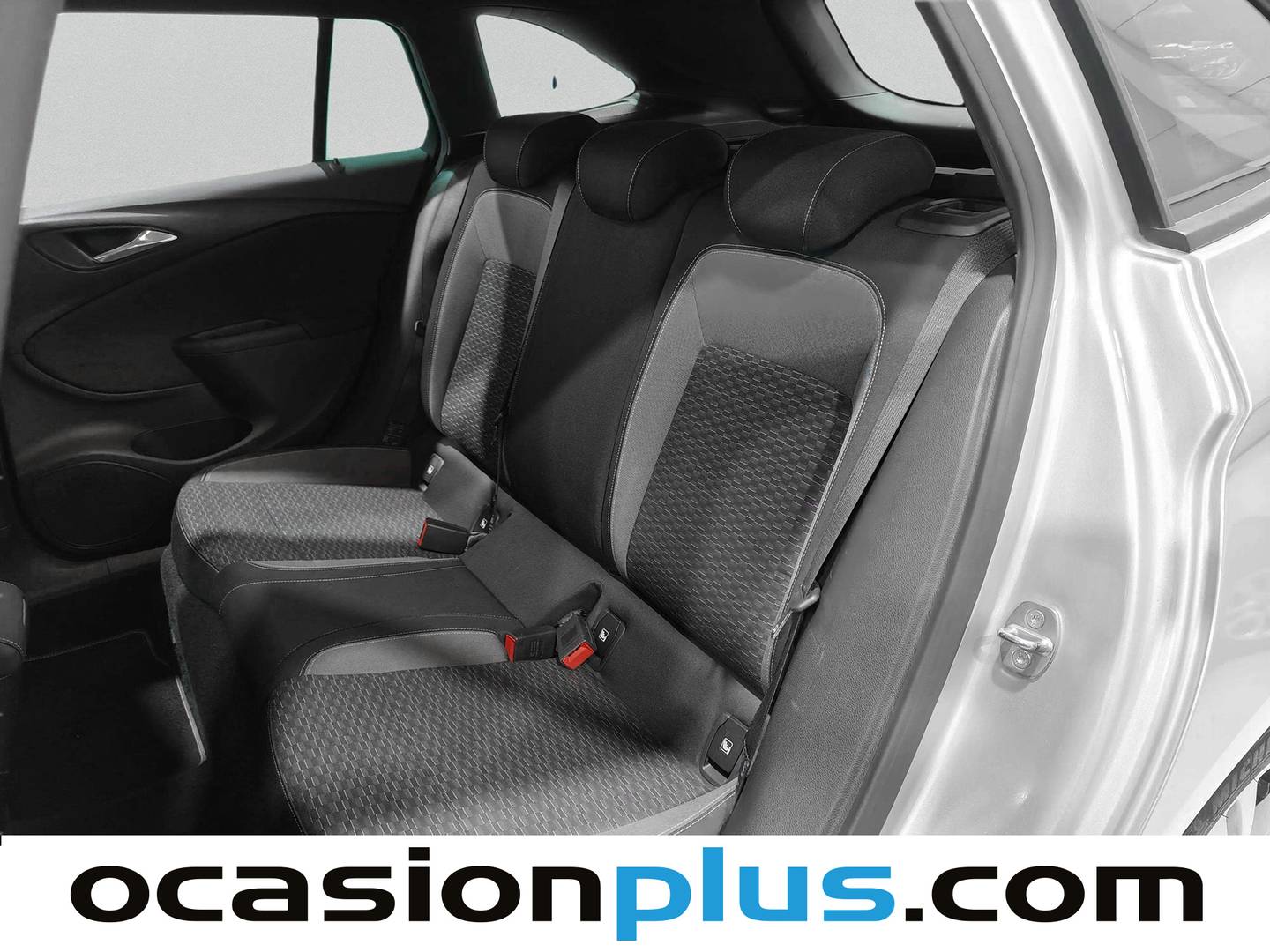 Foto asientos traseros Opel Astra Opel Astra 1.4 Turbo SHT Elegance CVT (145 CV)